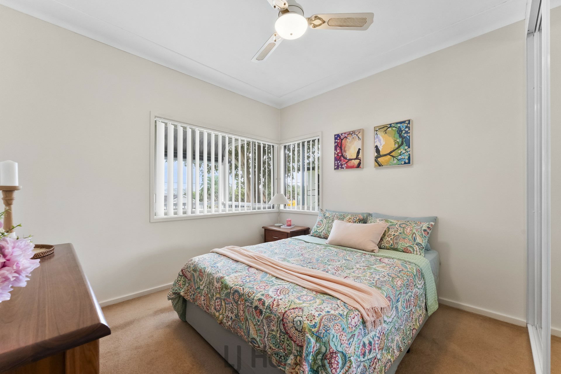 8 McDonald Crescent — photo 6 of 20