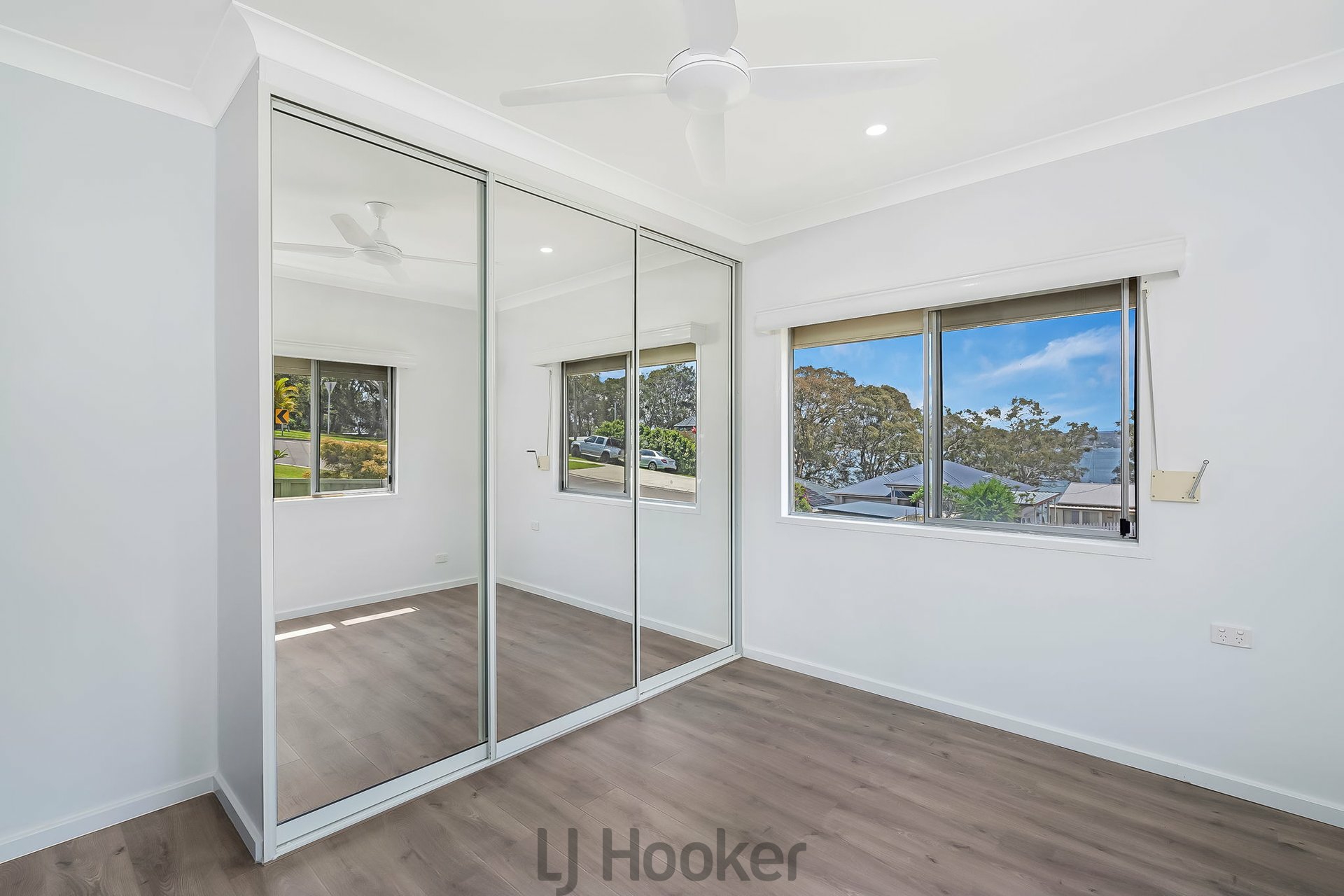 92 Watkins Road — photo 6 of 12