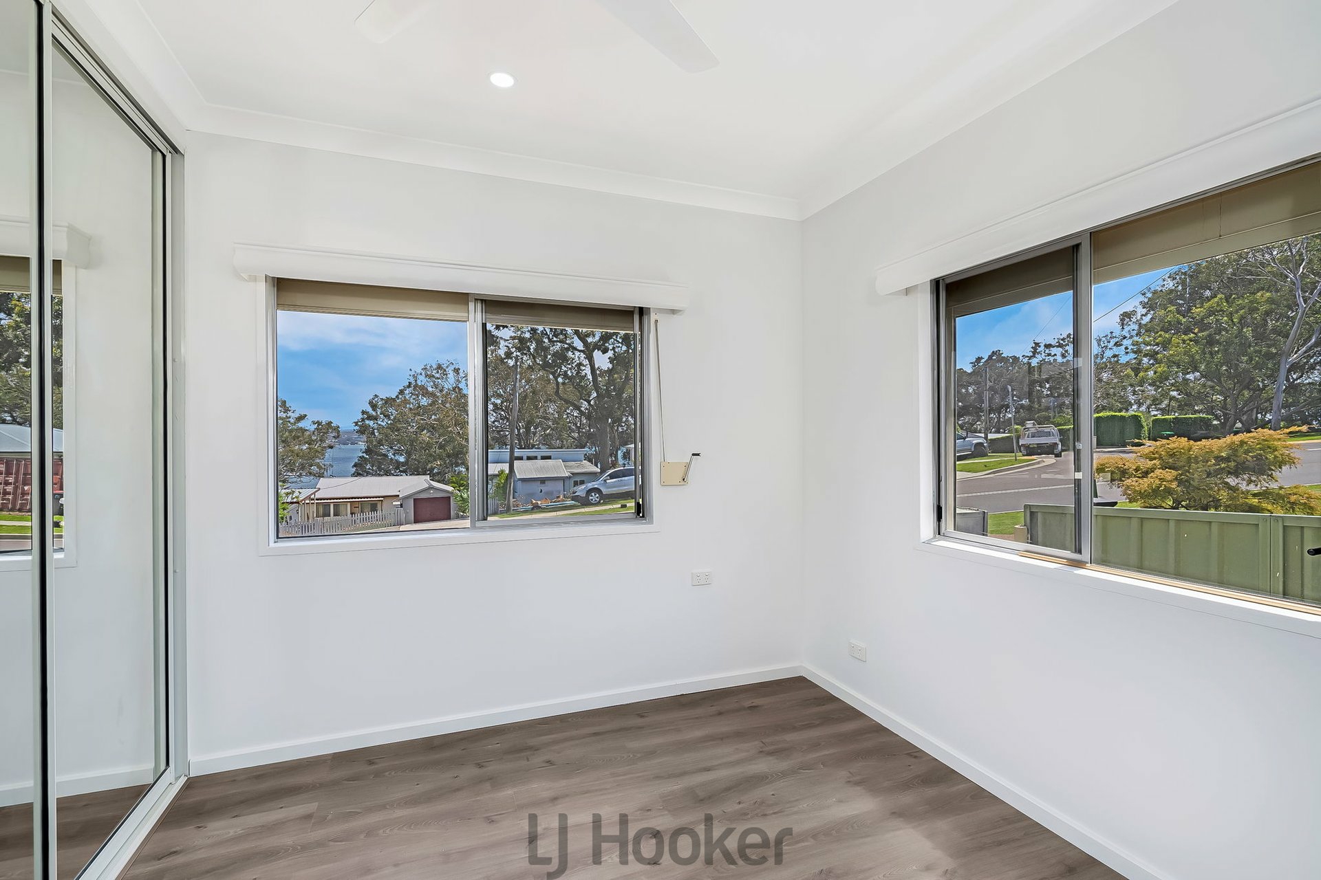 92 Watkins Road — photo 8 of 12