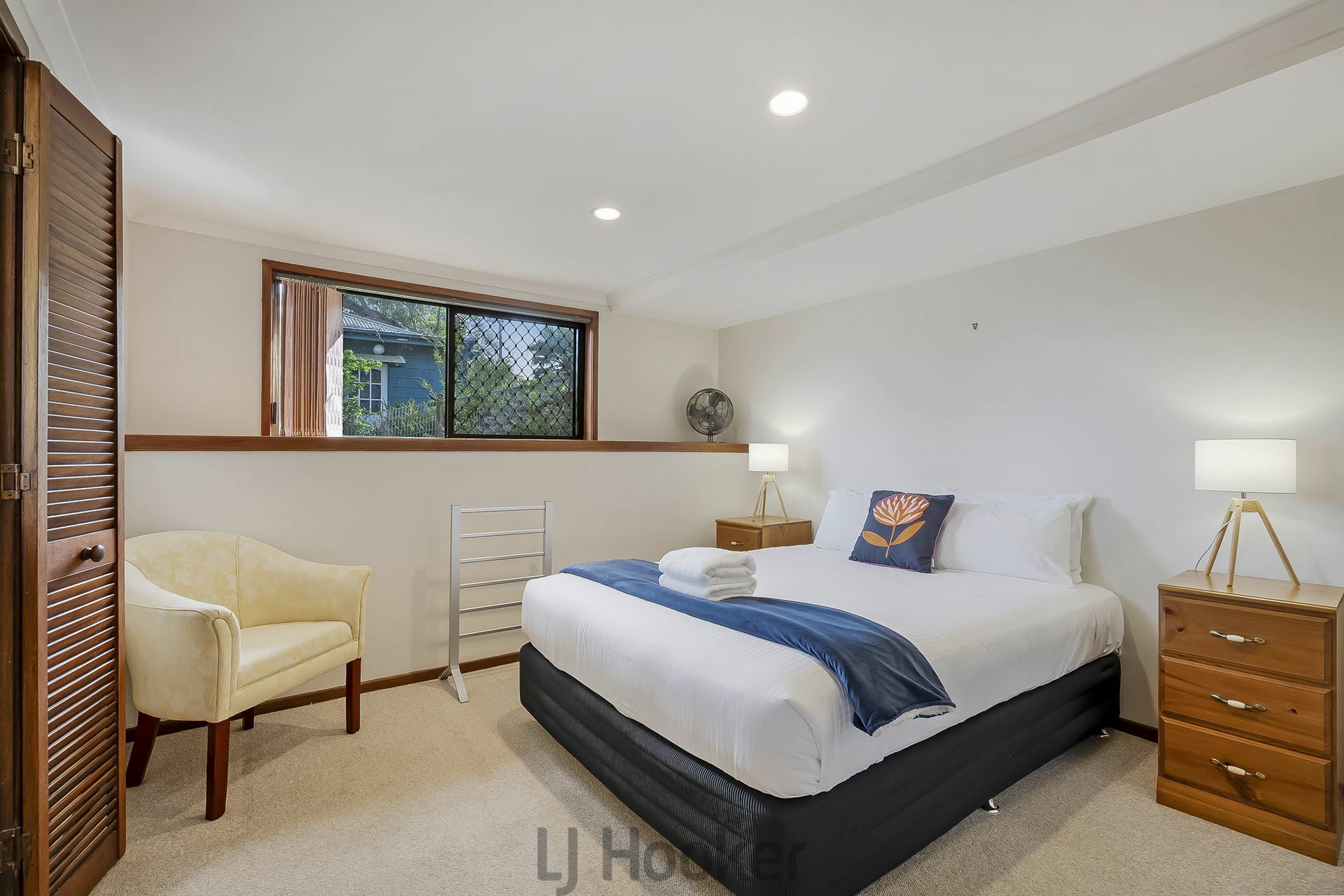 4 Sealand Road — photo 18 of 30