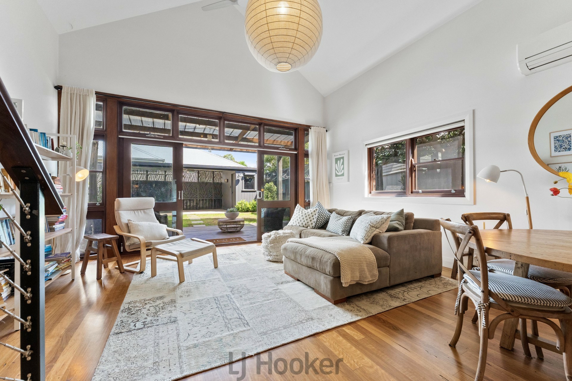 66 Gordon Avenue — photo 4 of 20