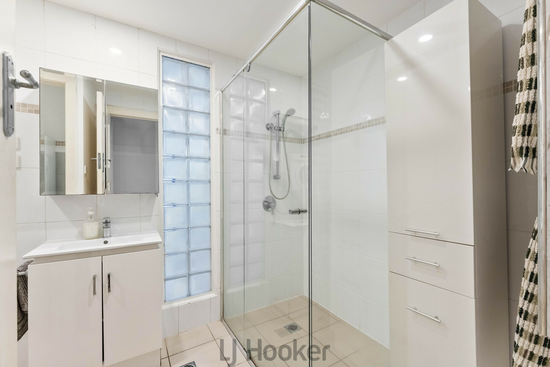 66 Gordon Avenue — photo 16 of 20