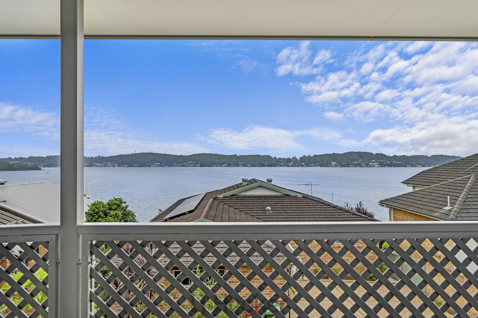 109a Fishing Point Road — photo 4 of 13