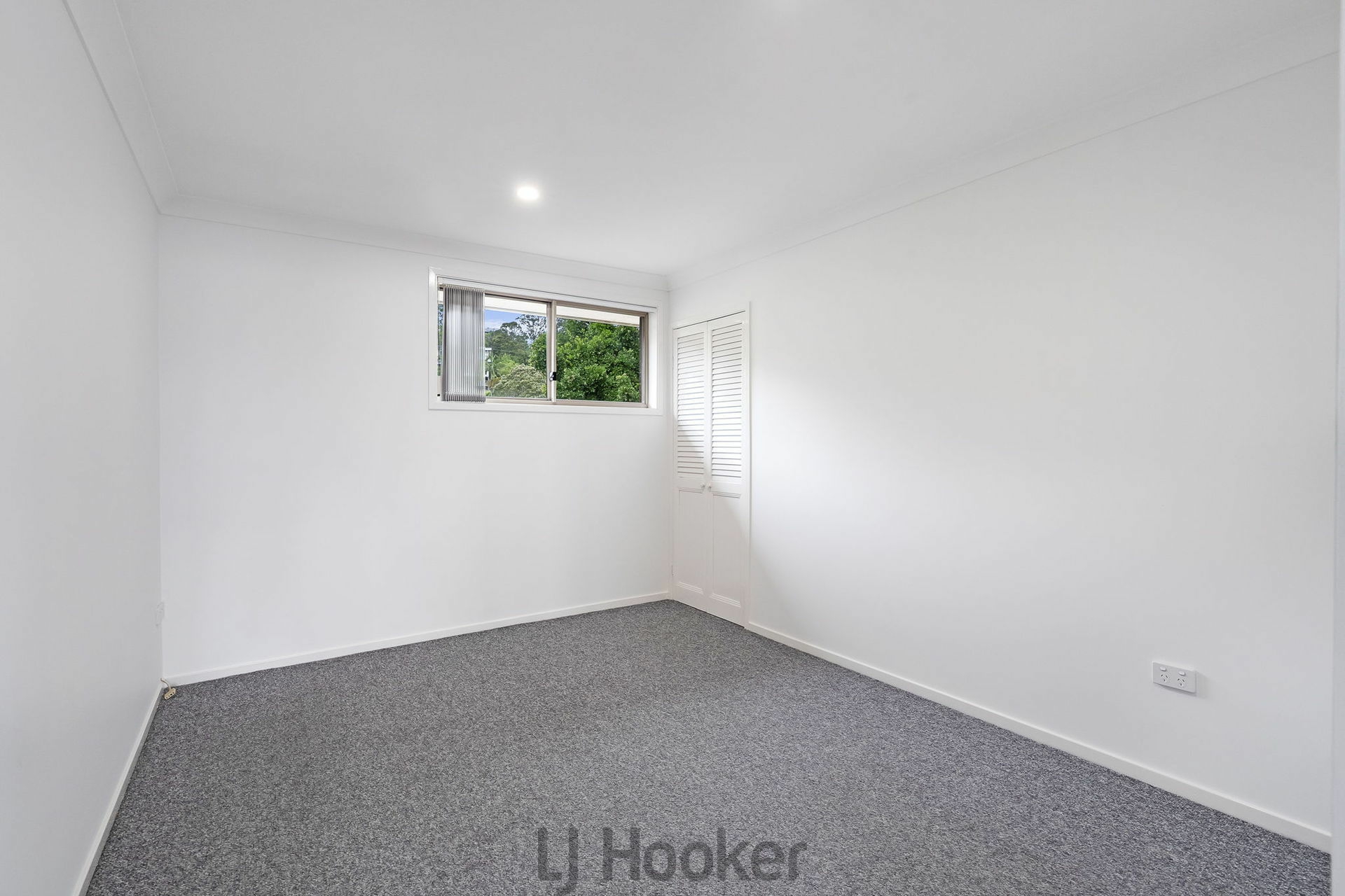 109a Fishing Point Road — photo 10 of 13