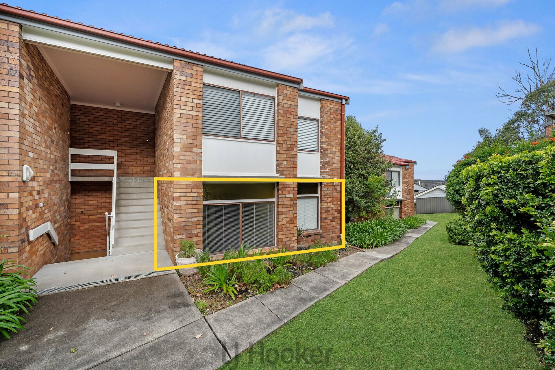2/285 Pacific Highway — photo from LJ Hooker Warners Bay
