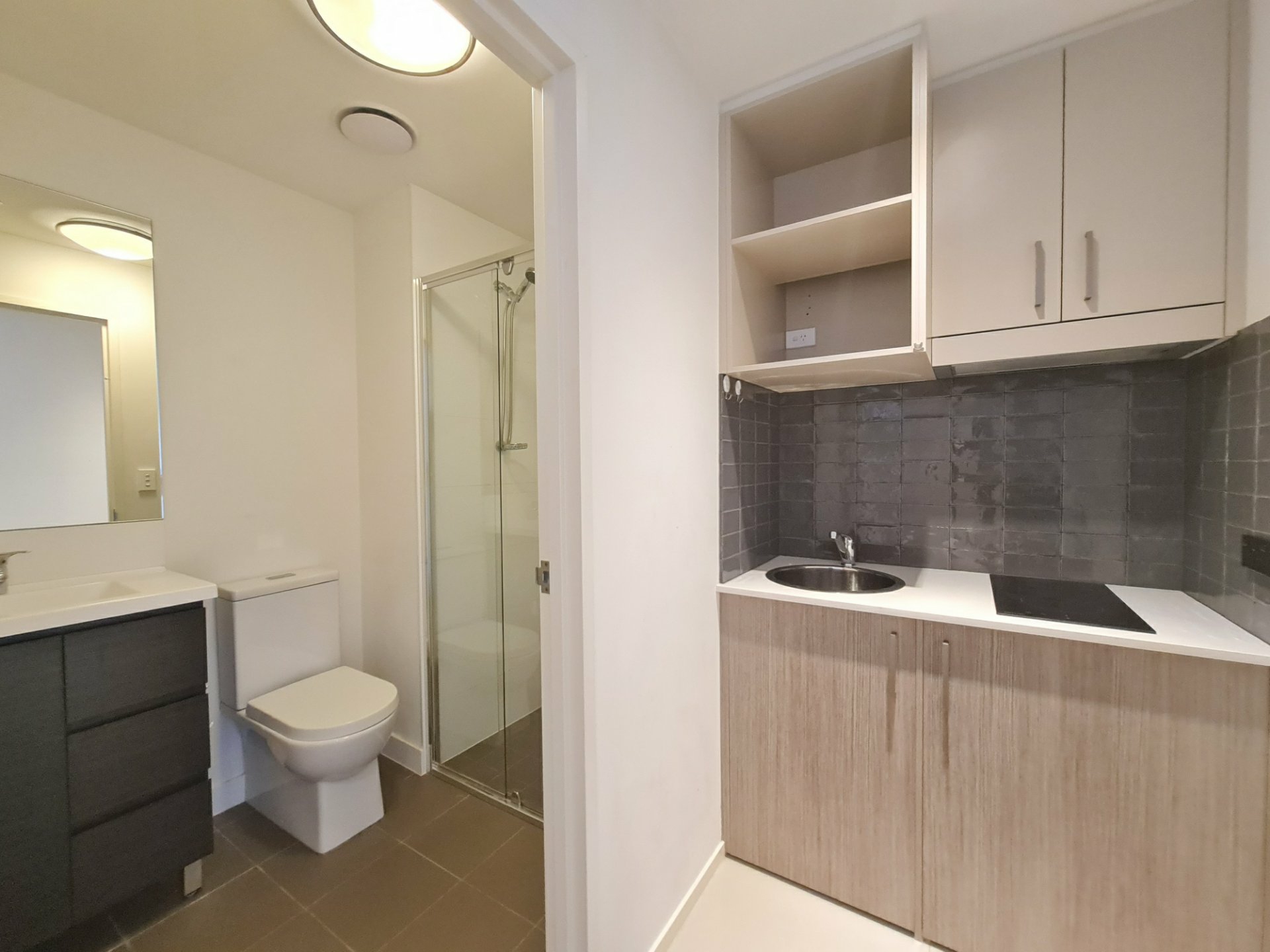 1105A/420 Macquarie St, LIVERPOOL