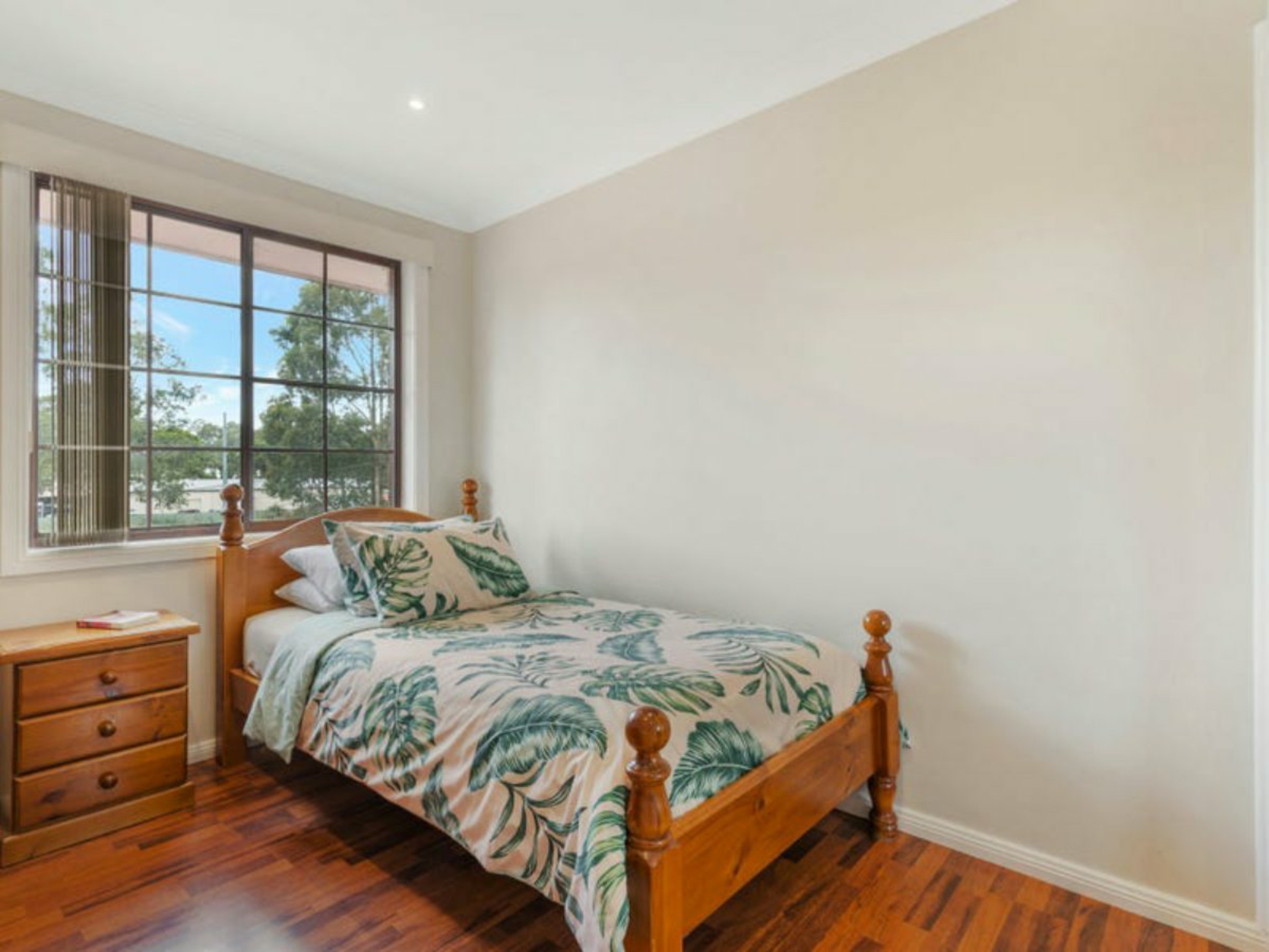 6 Christie Street, PRAIRIEWOOD