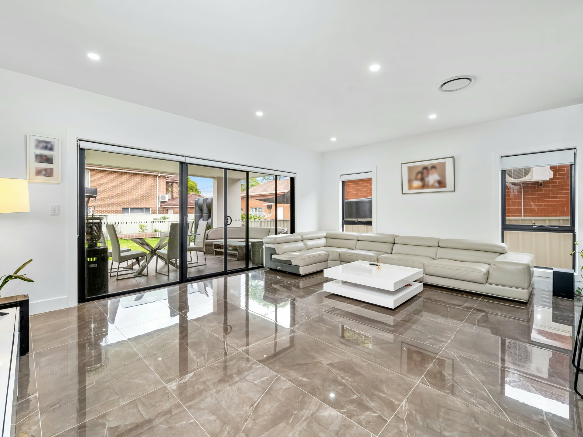 39 Crown — photo 10 of 11