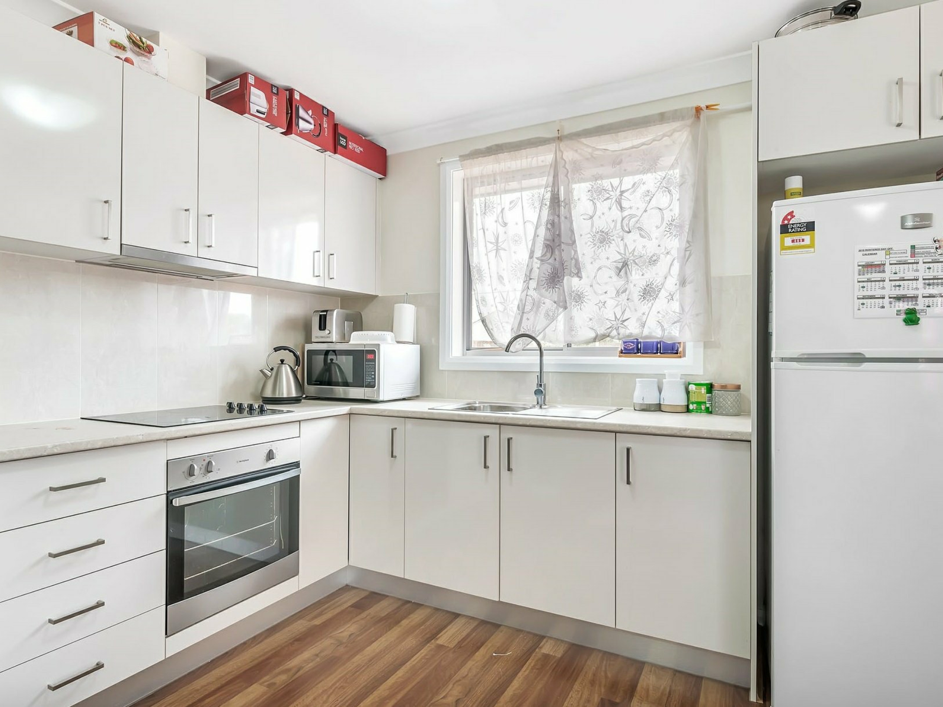 1a Oakwood Place, BUSBY