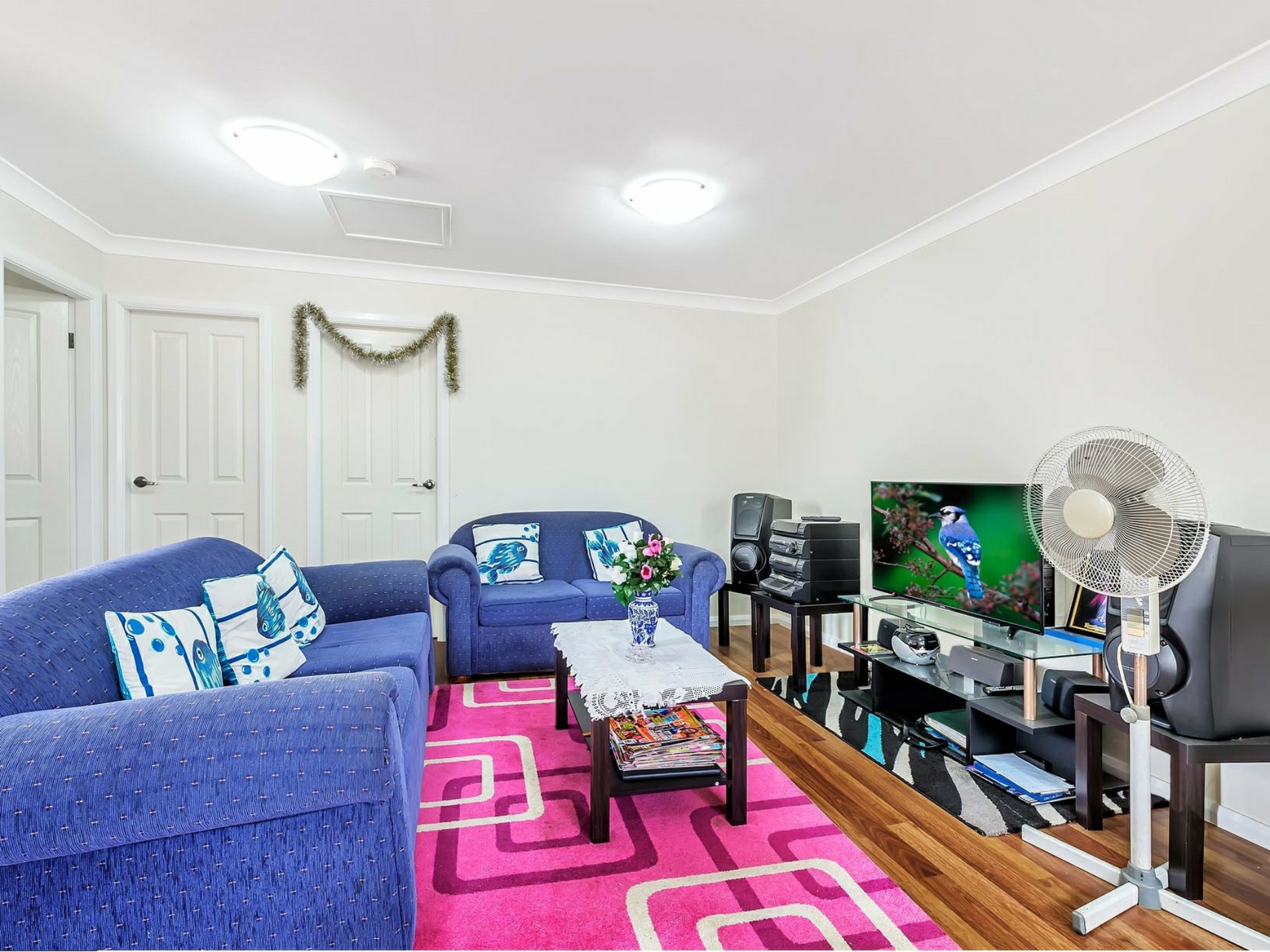1a Oakwood Place, BUSBY