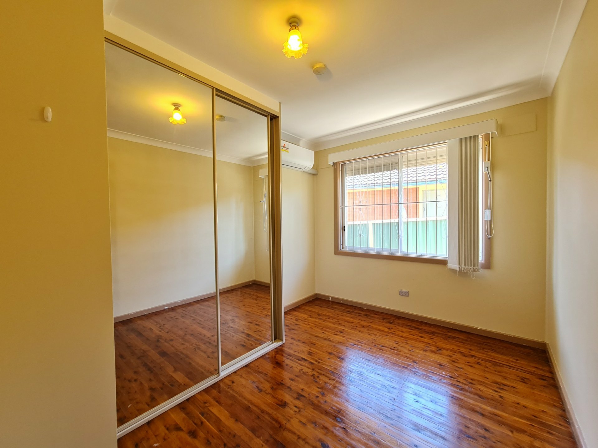 5 Cox Place, MOUNT PRITCHARD