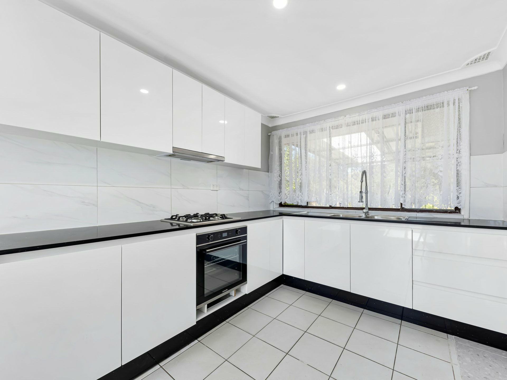 10 Price Street, WETHERILL PARK