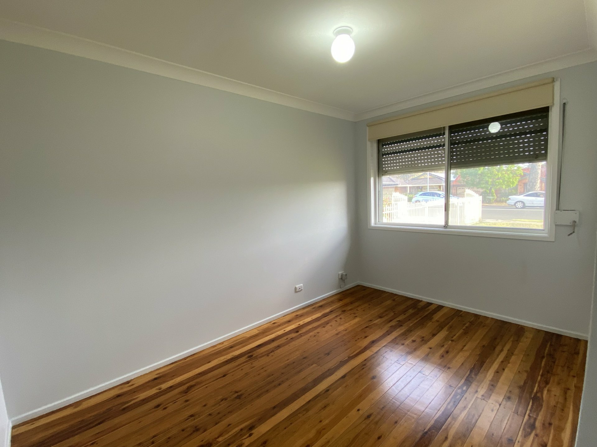 327 North Liverpool Rd, BONNYRIGG HEIGHTS