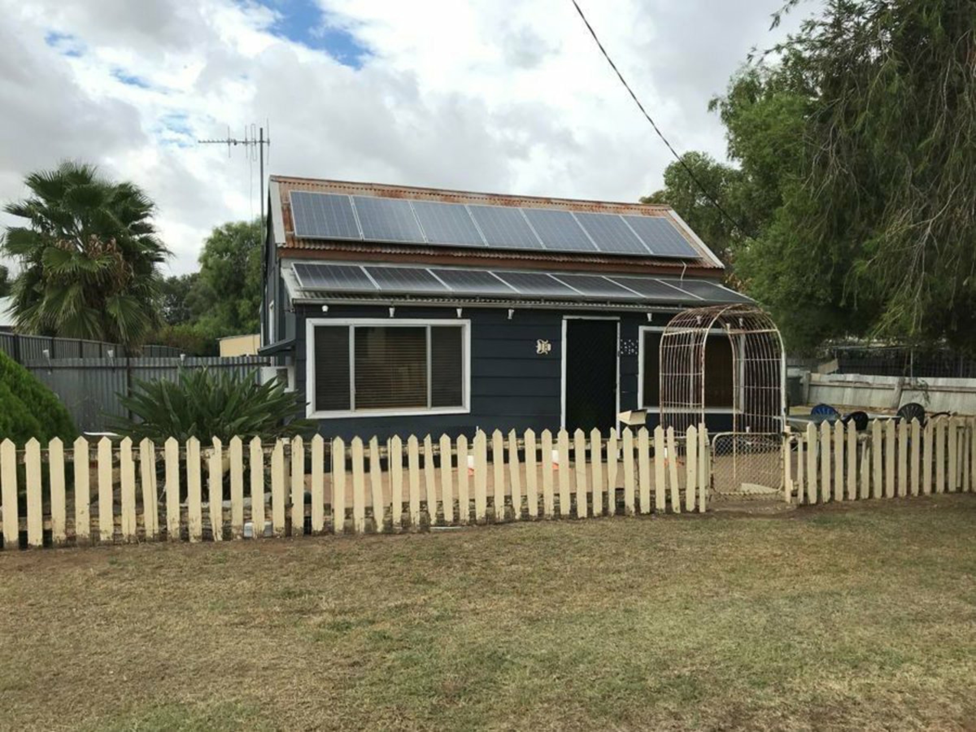 18 Eurimie Street, COONAMBLE