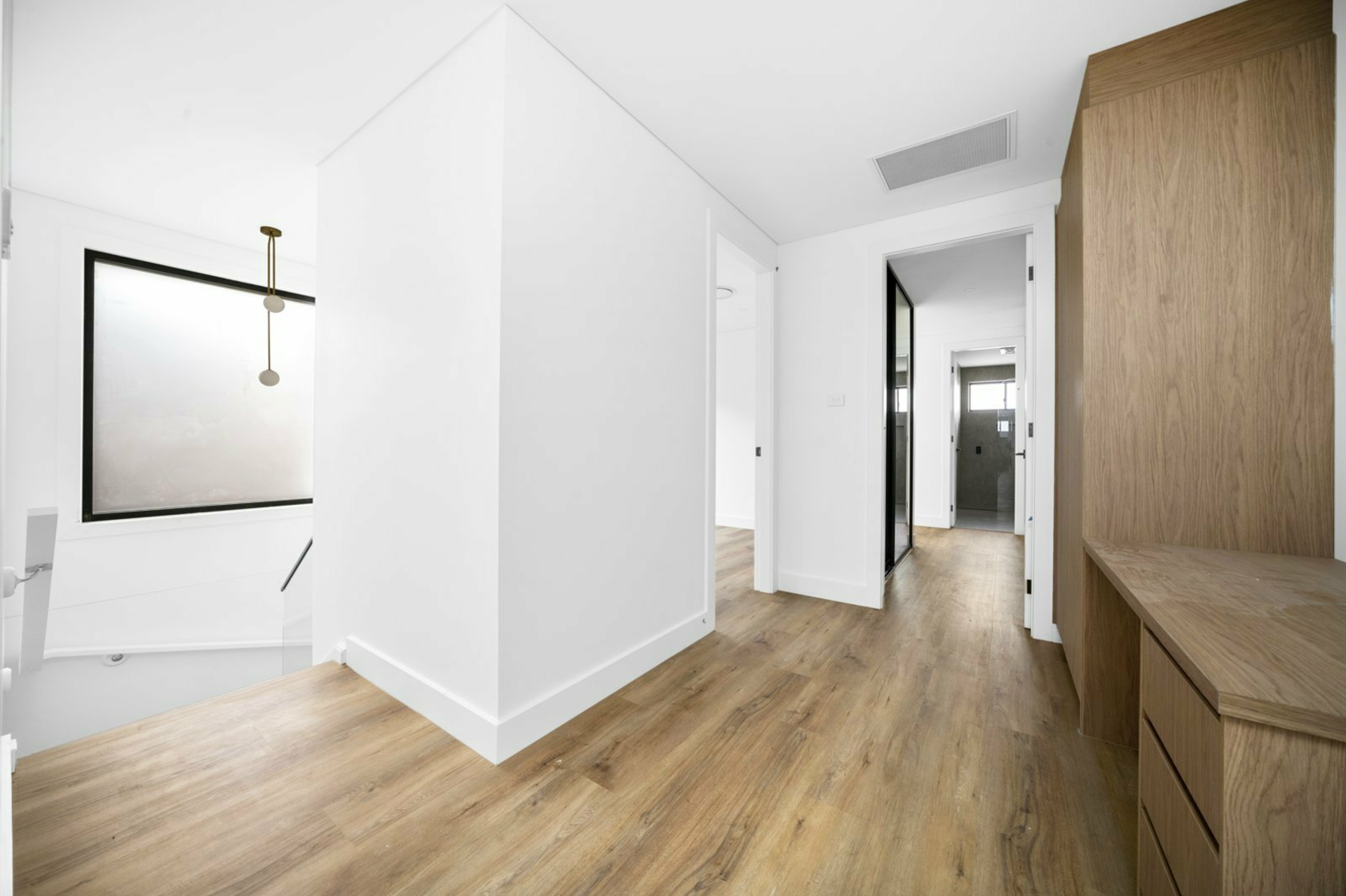 9A Rosina Street — photo 6 of 13