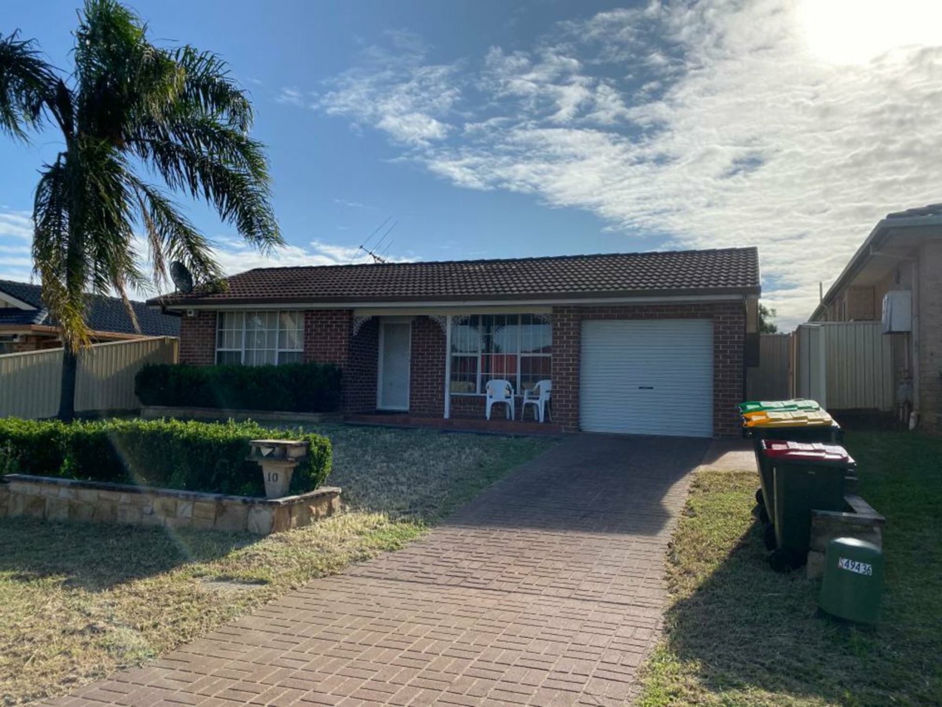 10 Bluff Street, GREEN VALLEY