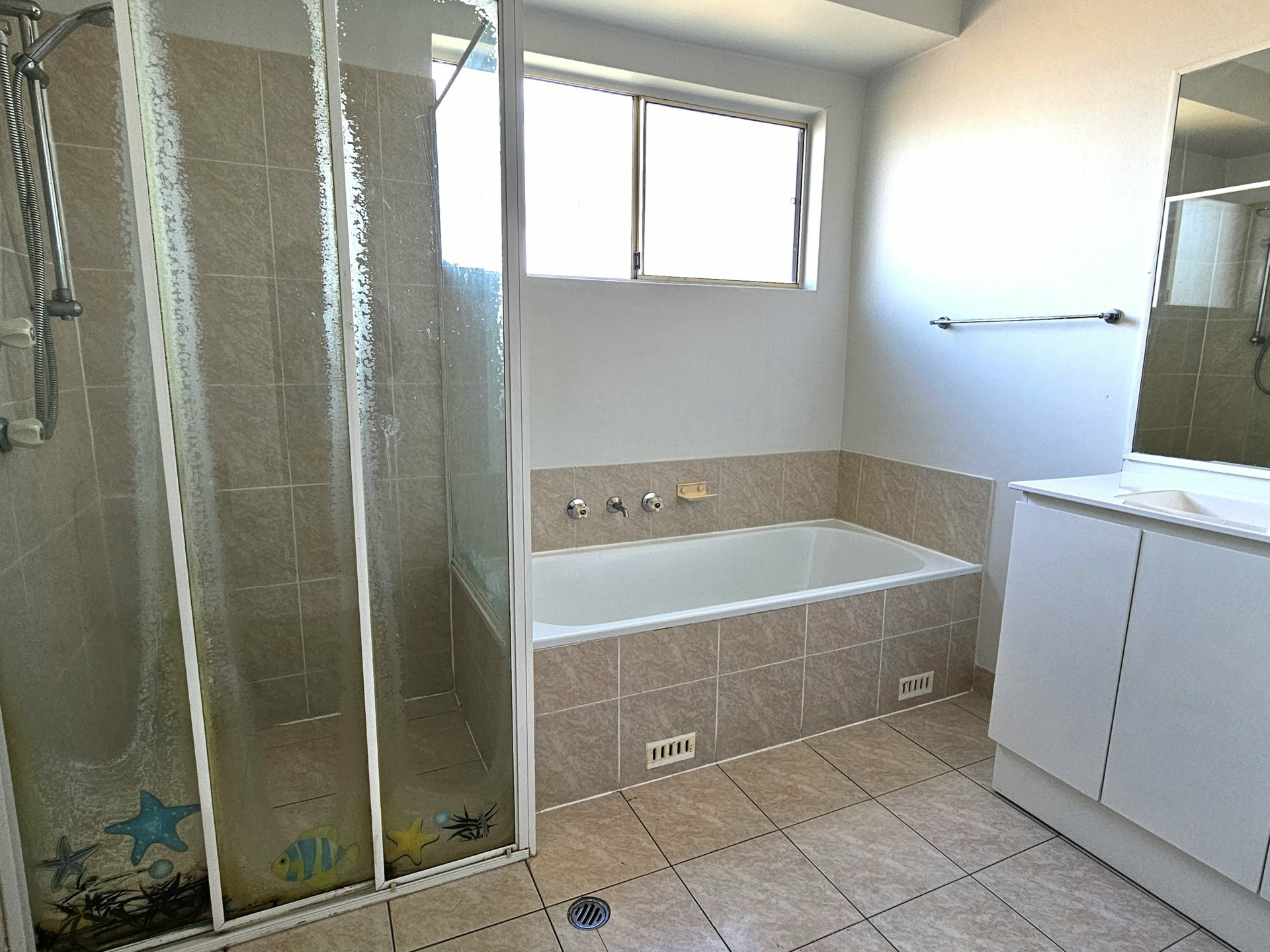 Unit 122/4-11 Equity Place, CANLEY VALE