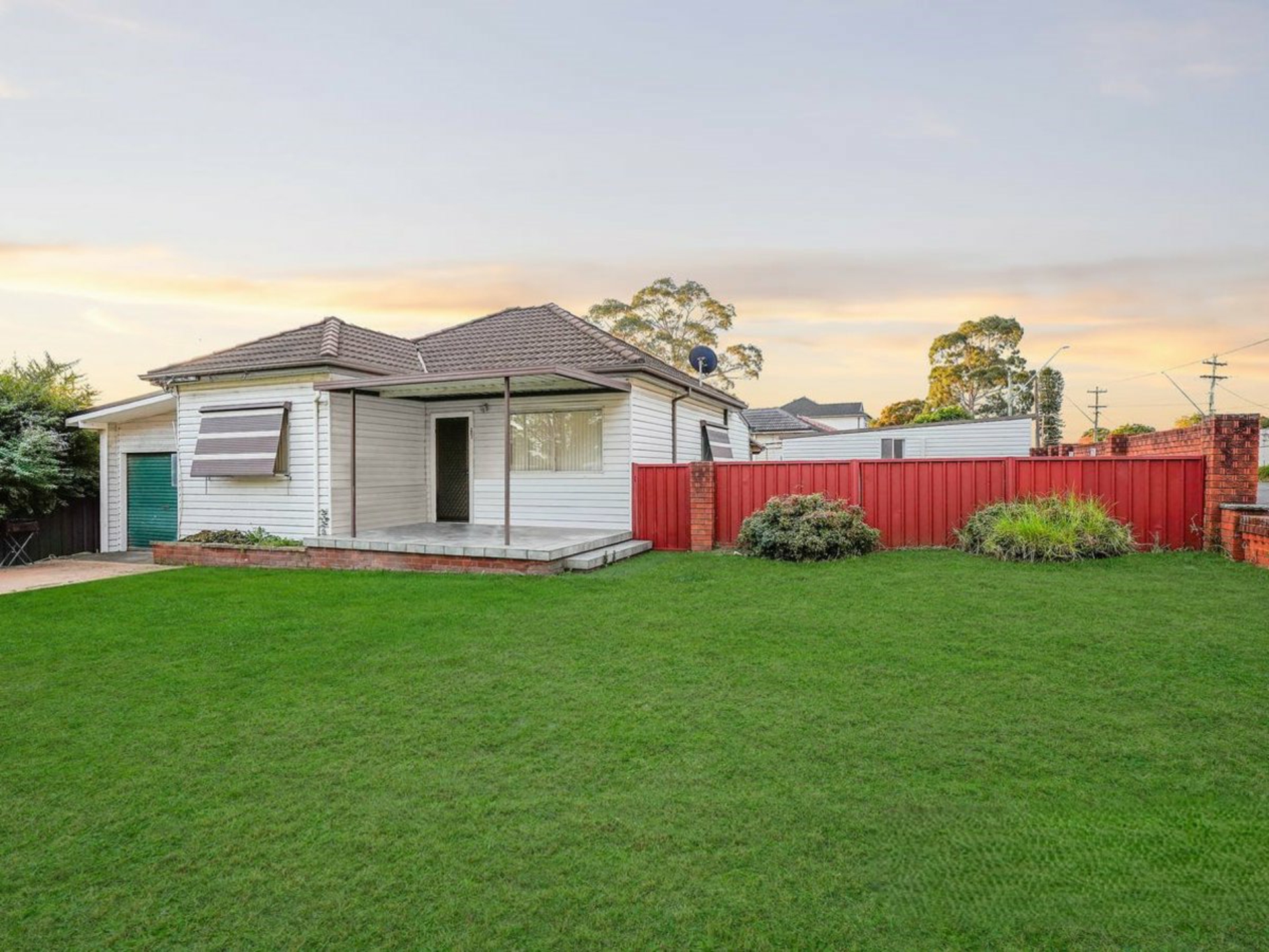 203 River Avenue, CARRAMAR