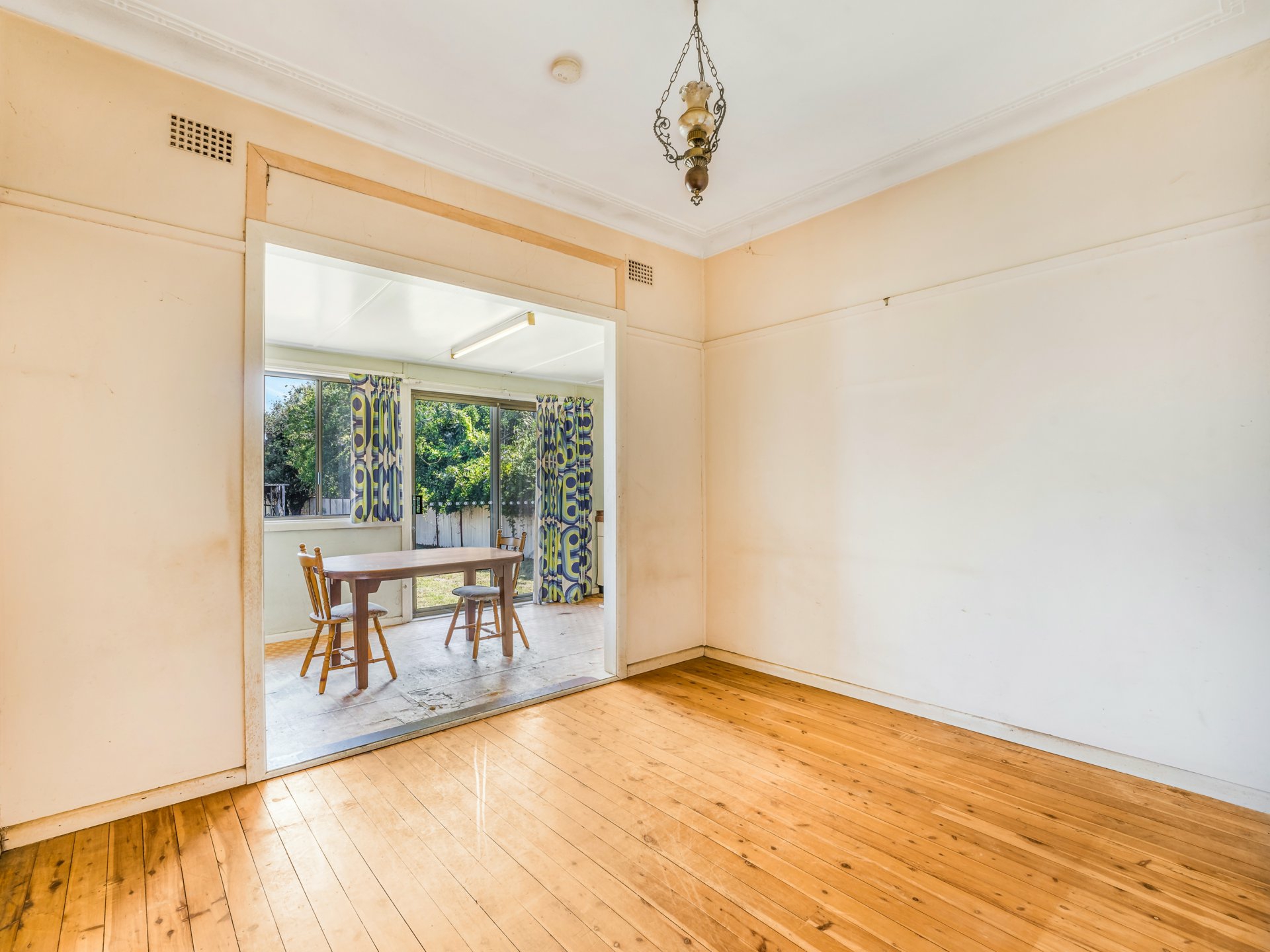 87 Polding Street — photo 4 of 11