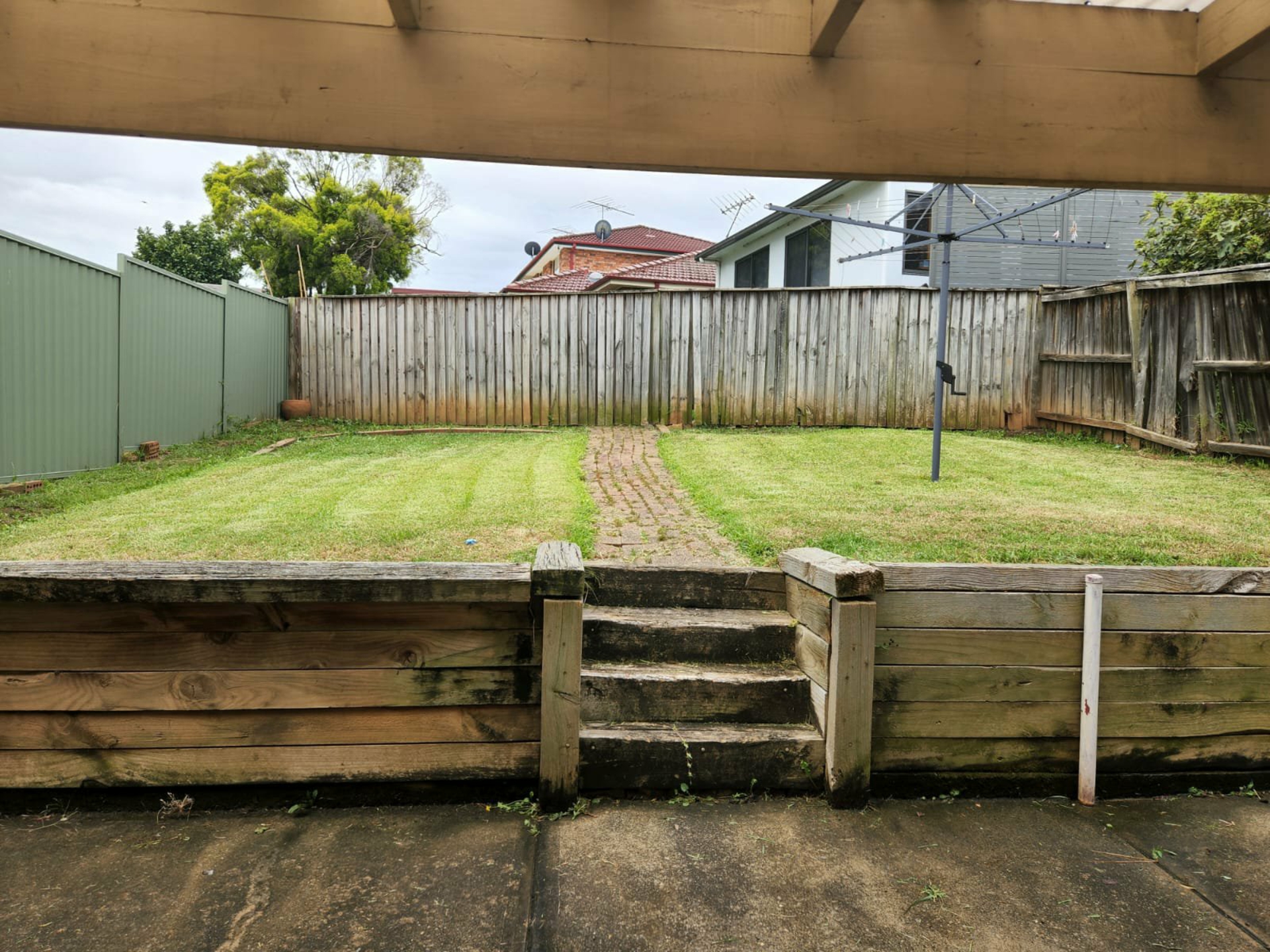 2/116 Lord Howe Drive, HINCHINBROOK
