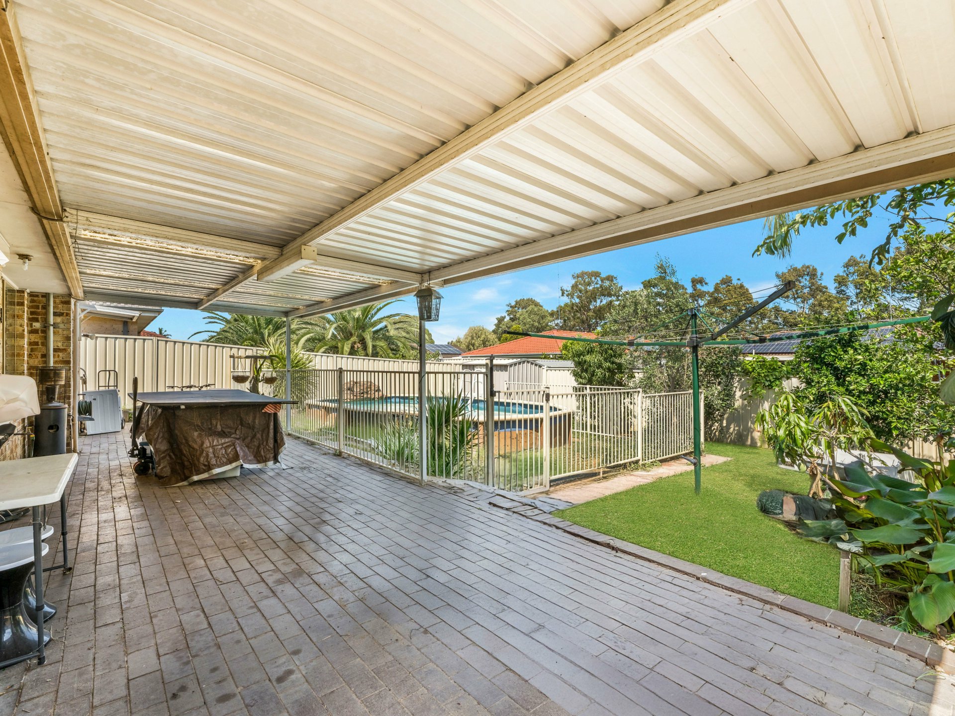 24 Heywood Close — photo 2 of 14
