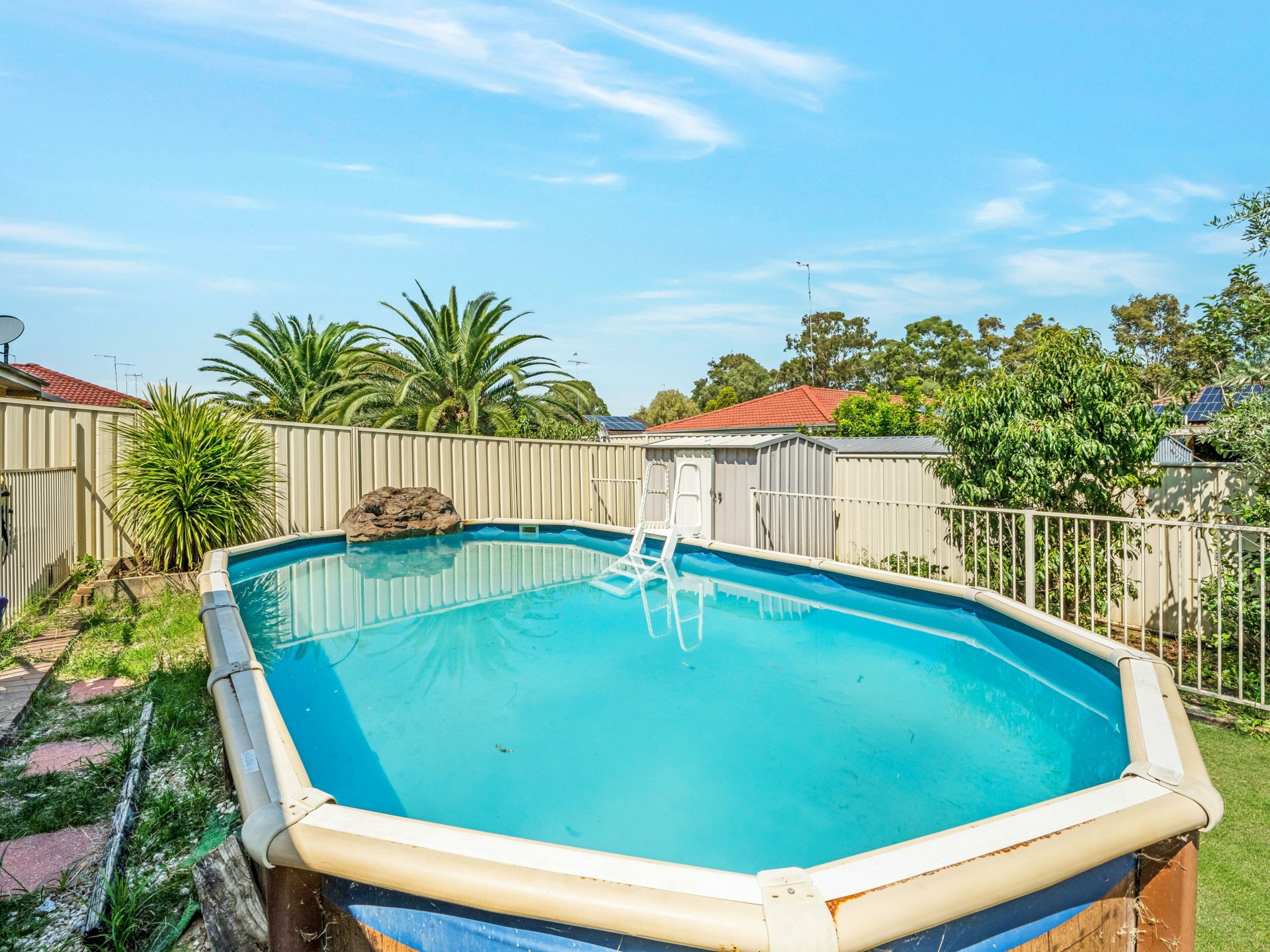24 Heywood Close — photo 13 of 14