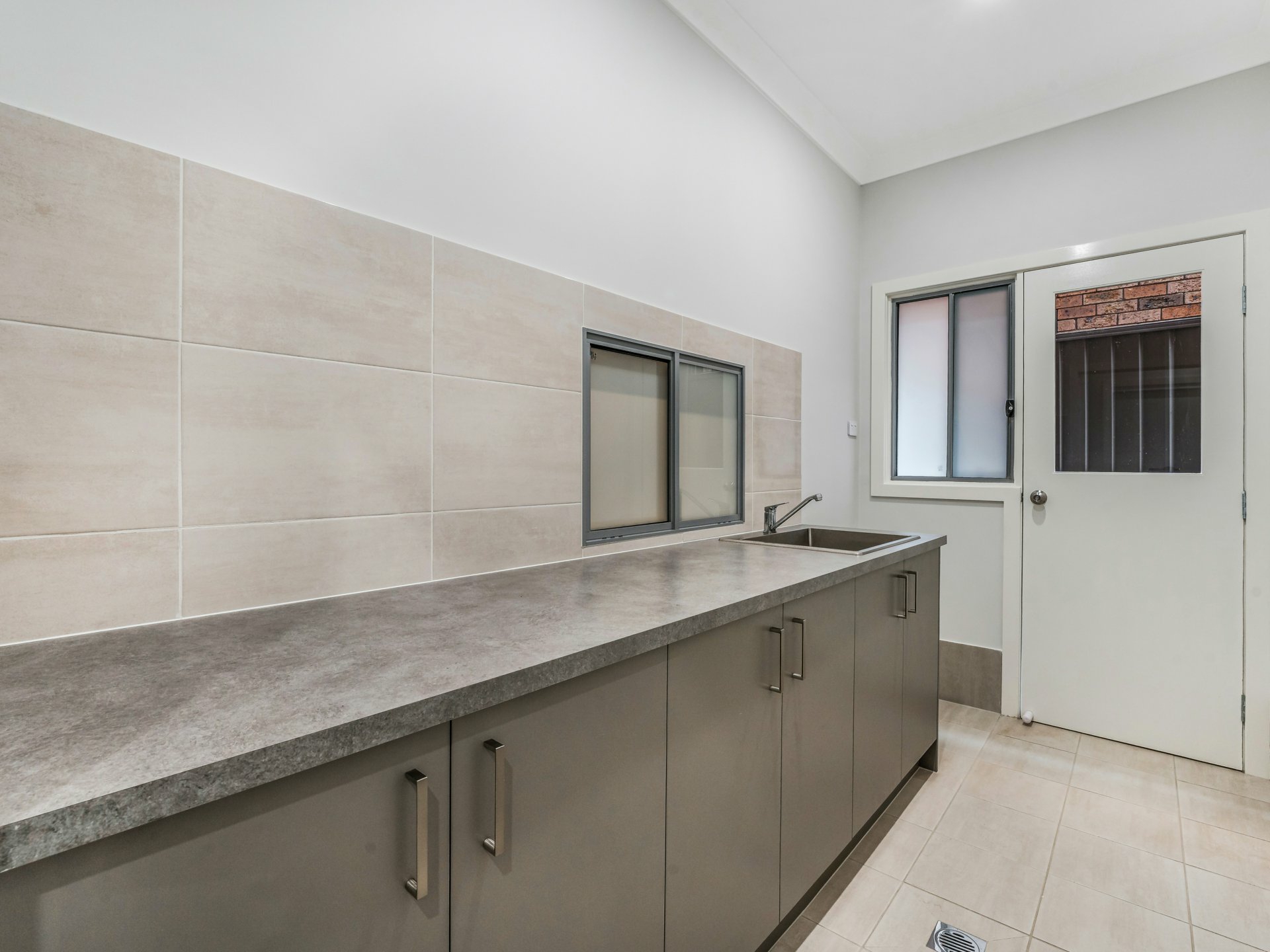 60B Lombard Street, FAIRFIELD WEST