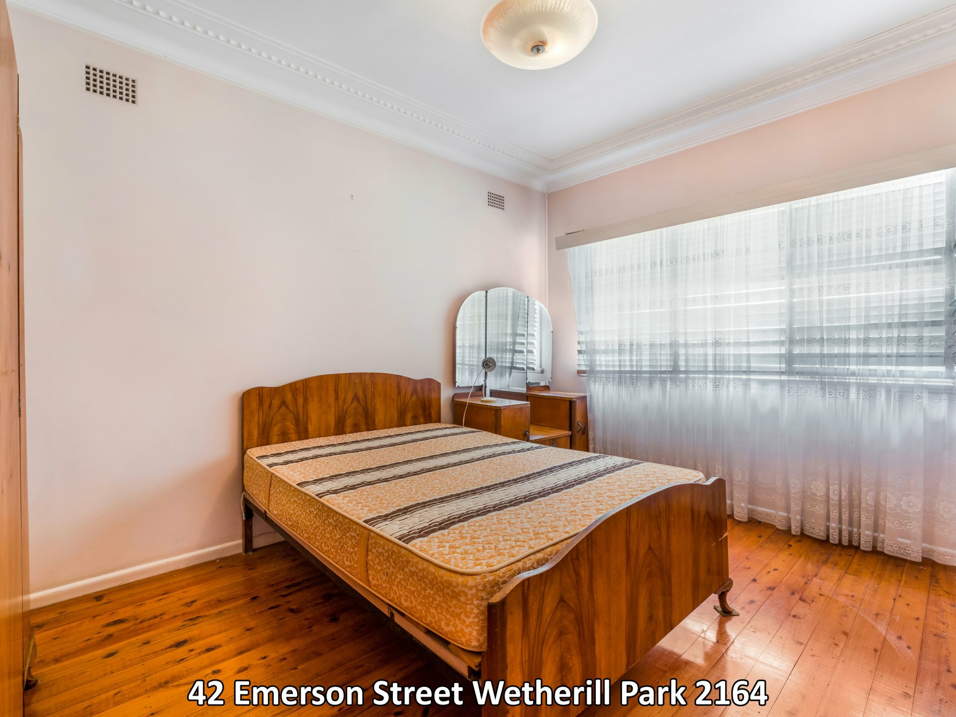 42 Emerson and 53 Shakespeare St — photo 13 of 16