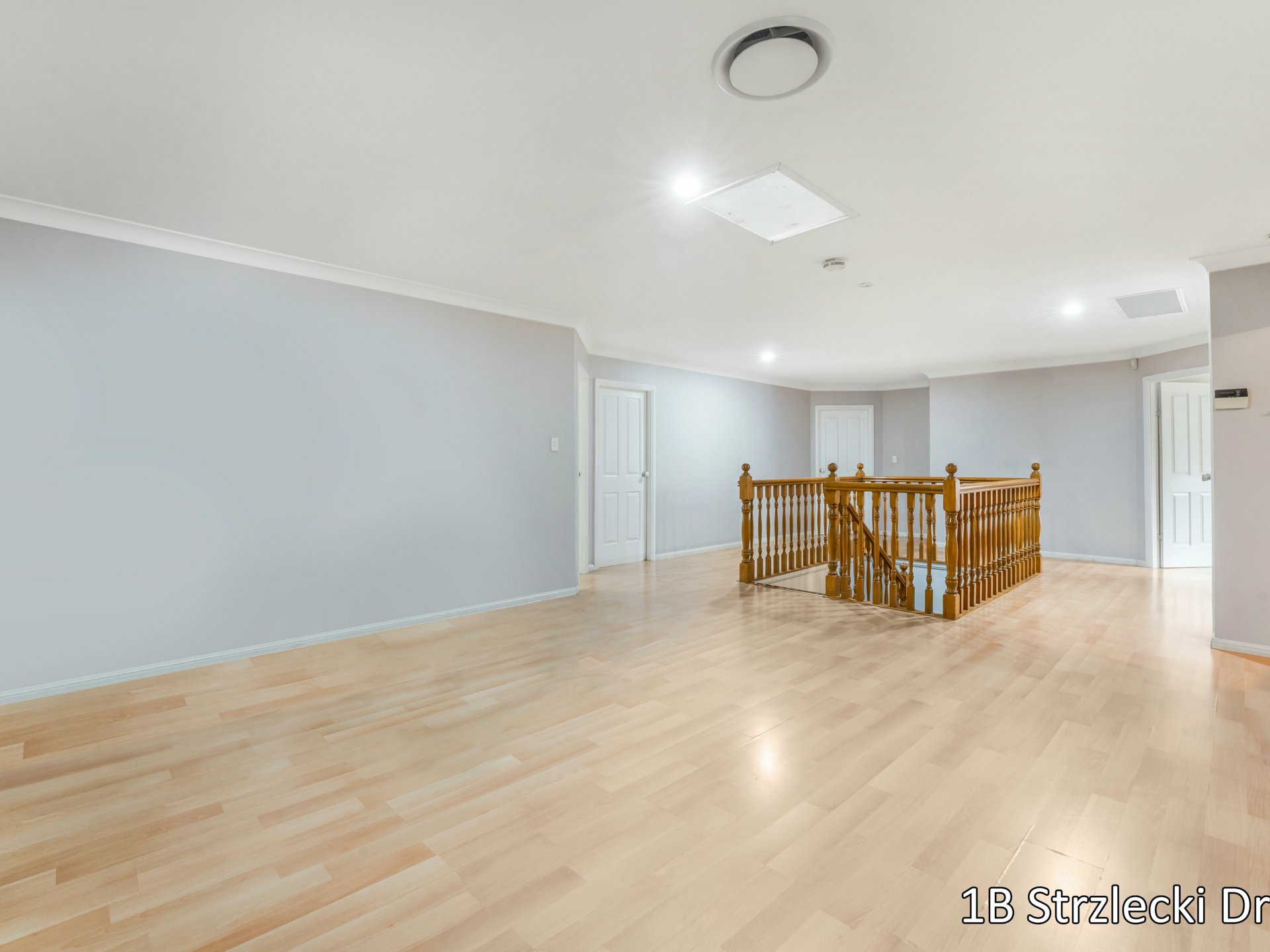 1 Strzlecki Drive — photo 20 of 24