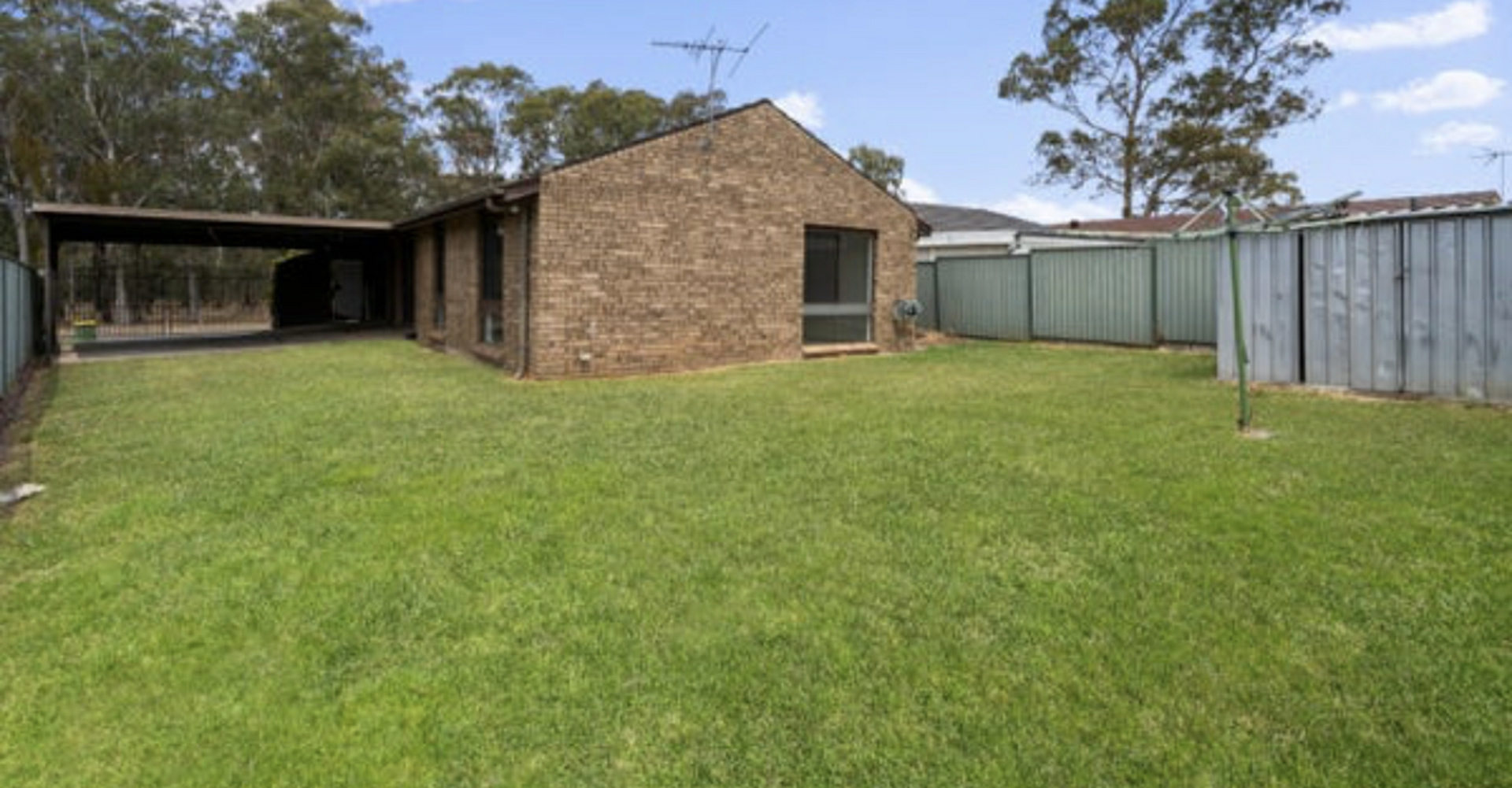 5 Amaroo Street, BONNYRIGG