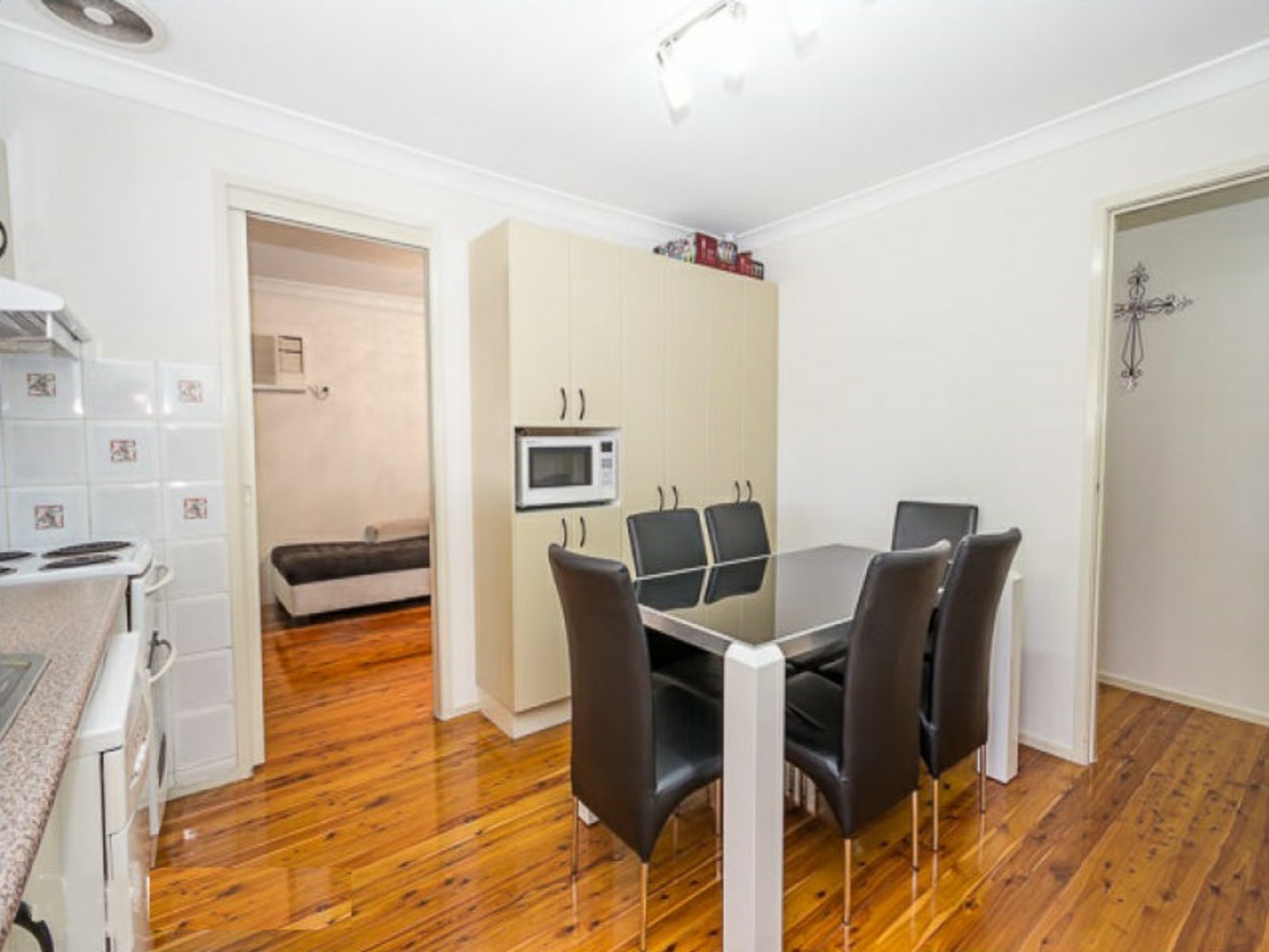 10 Coolatai Street, BOSSLEY PARK