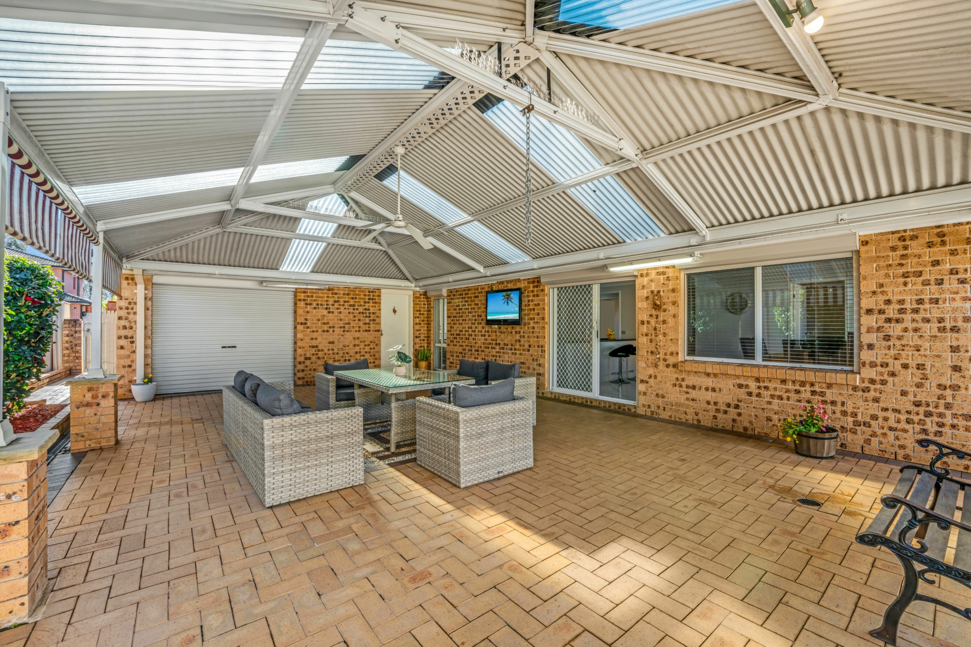 6 Mullumbimby Avenue, HOXTON PARK