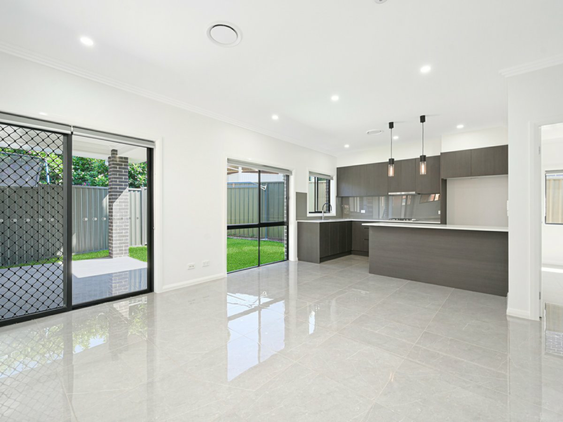 3A Eden Place, BOSSLEY PARK