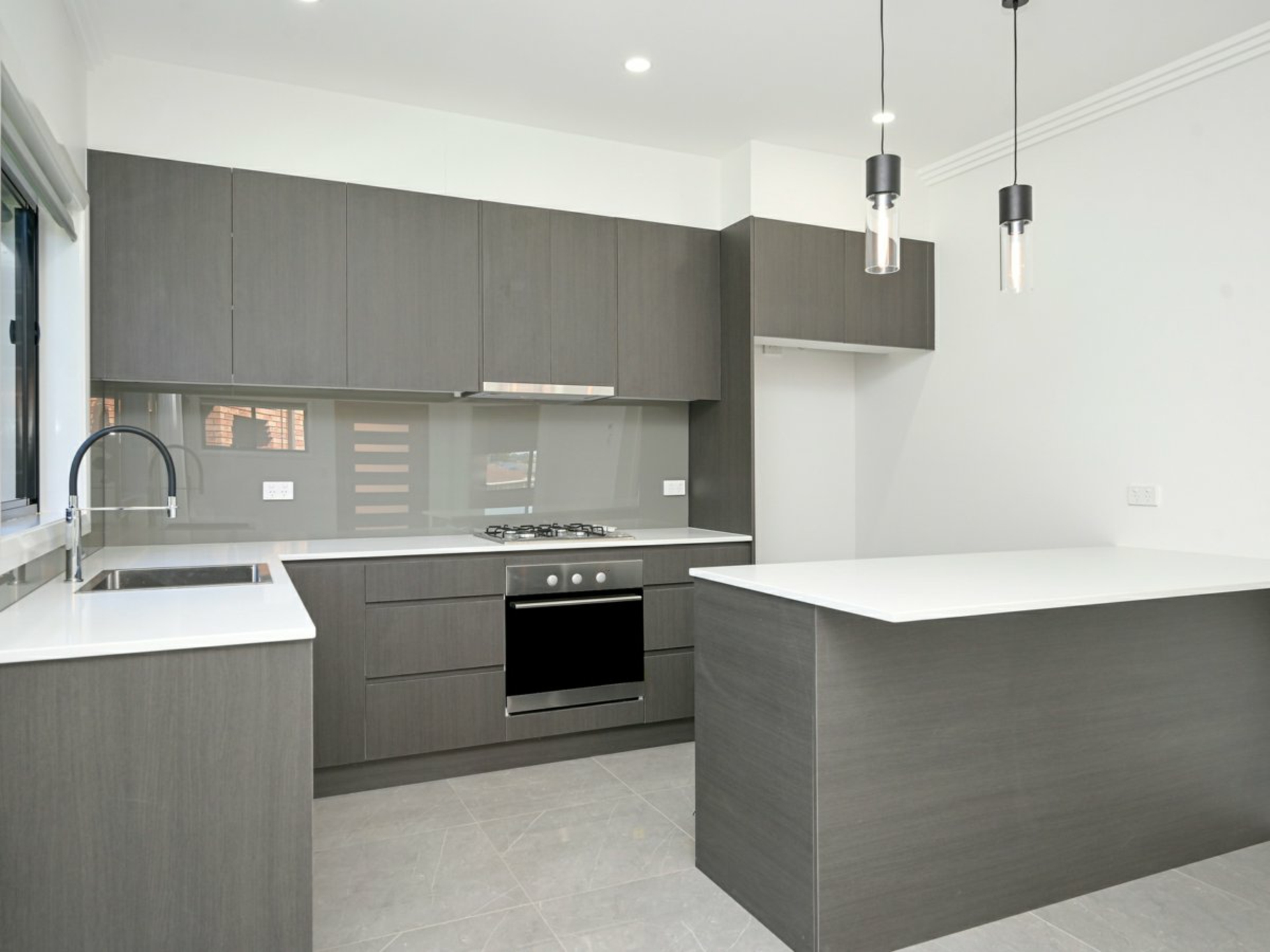 3A Eden Place, BOSSLEY PARK