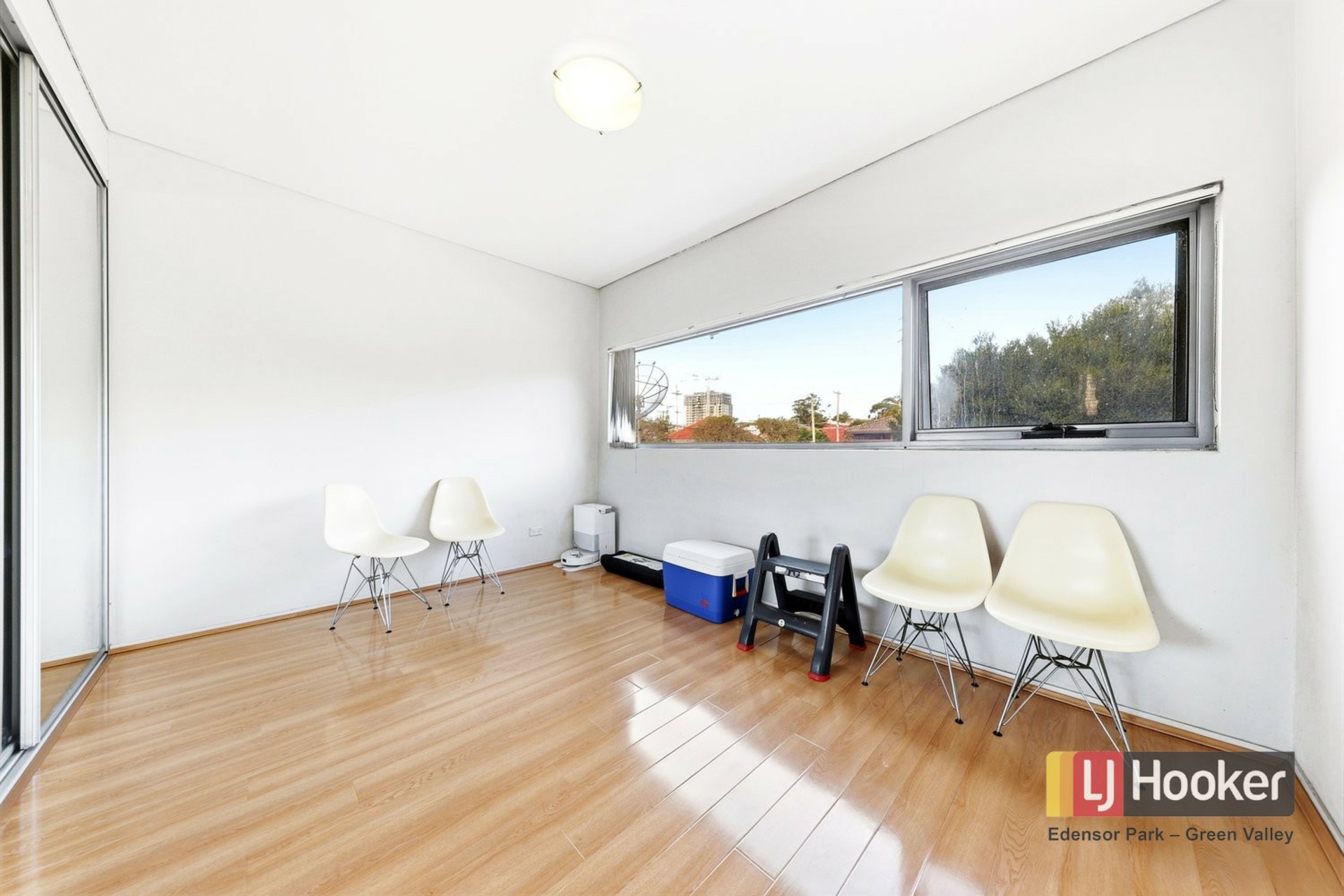3/104 - 106 Wollongong Road — photo 7 of 10