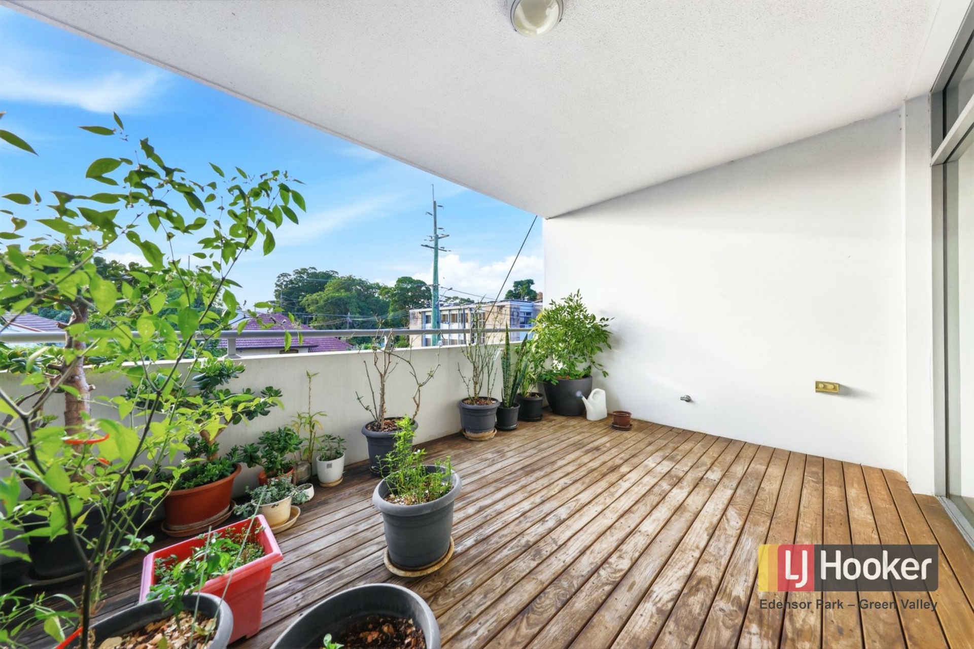3/104 - 106 Wollongong Road — photo 9 of 10