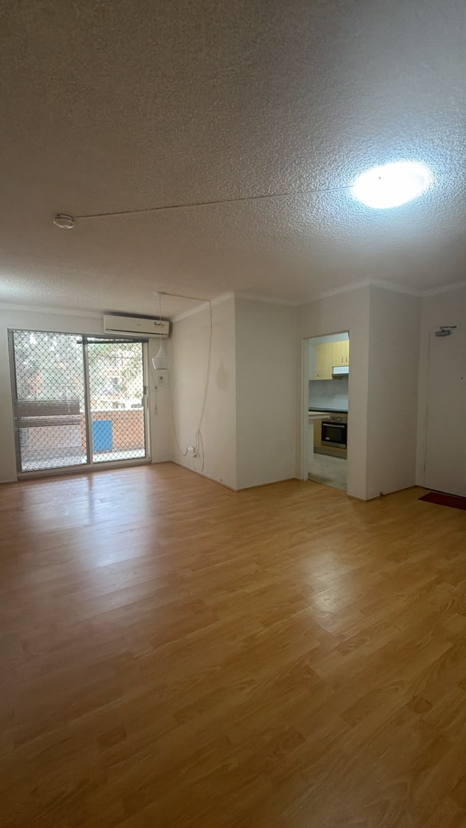 4/2 Equity Place — photo 2 of 9