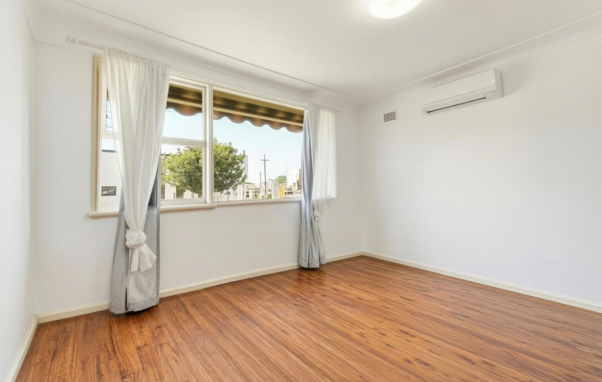 71 Maud Street — photo 4 of 7