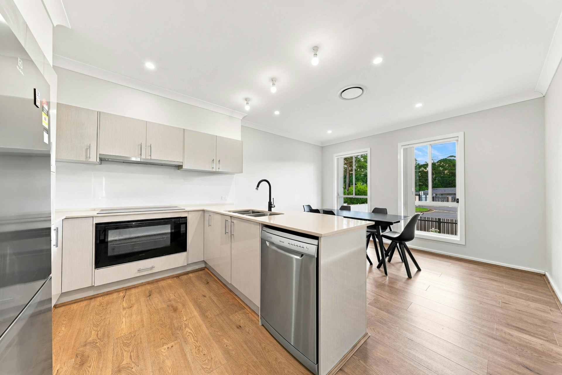 46 Mclean Street — photo 5 of 16