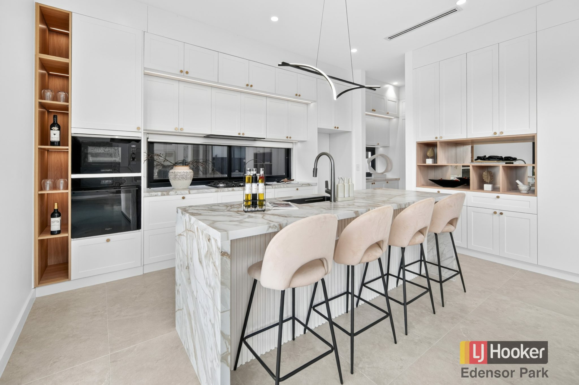 8A Malcolm Avenue — photo 3 of 27