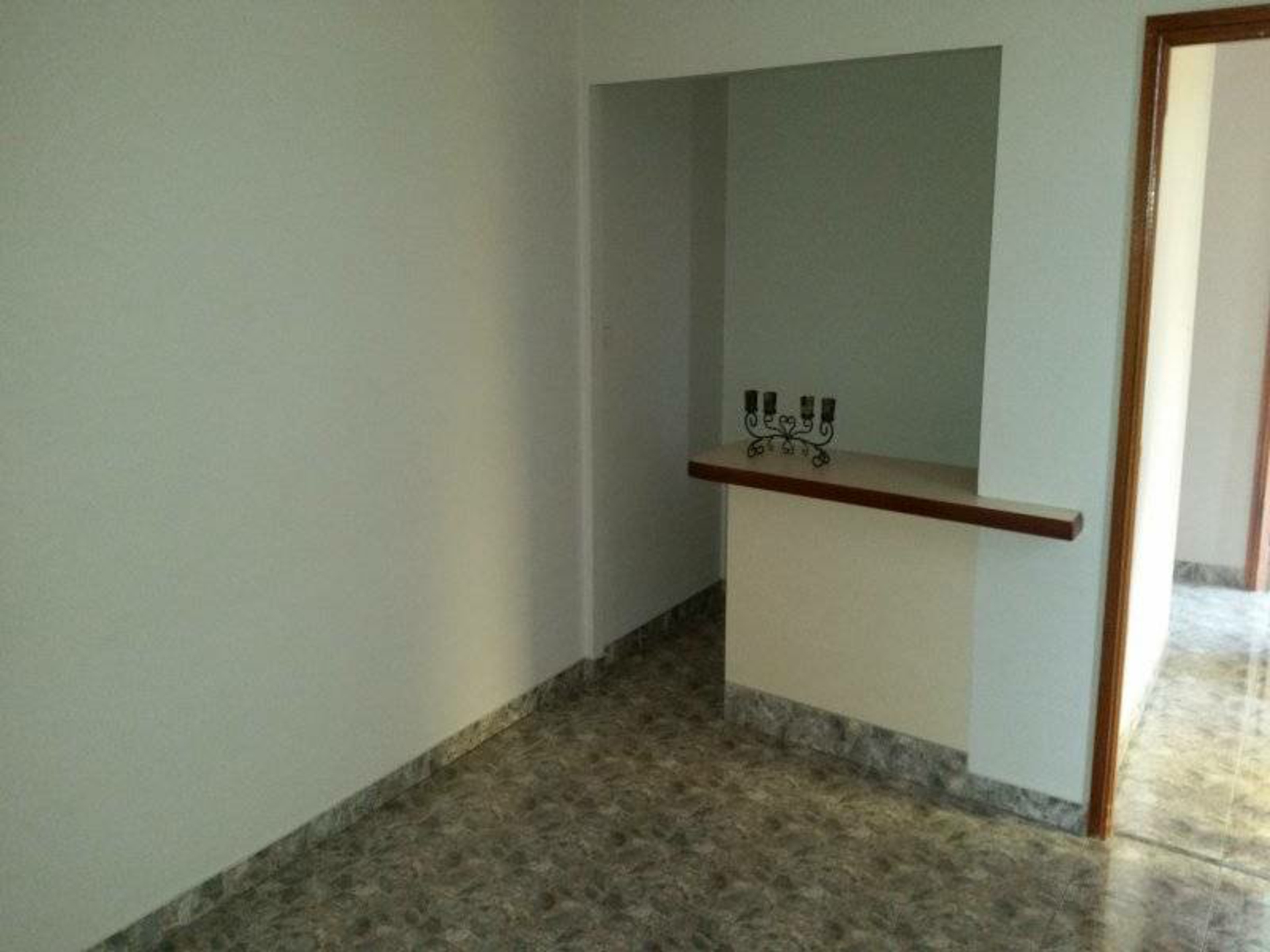 10 Fellows Road — photo 4 of 4