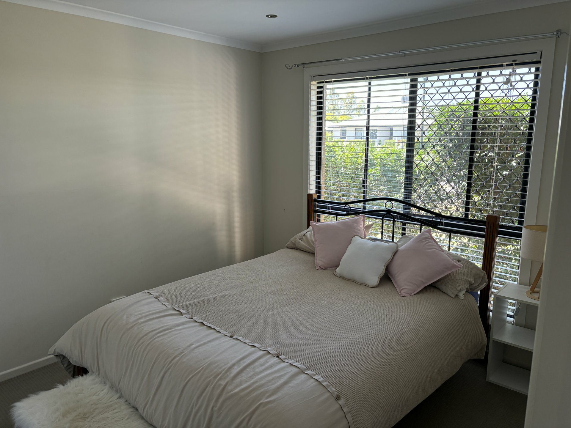 23 Veronica Ave — photo 10 of 21
