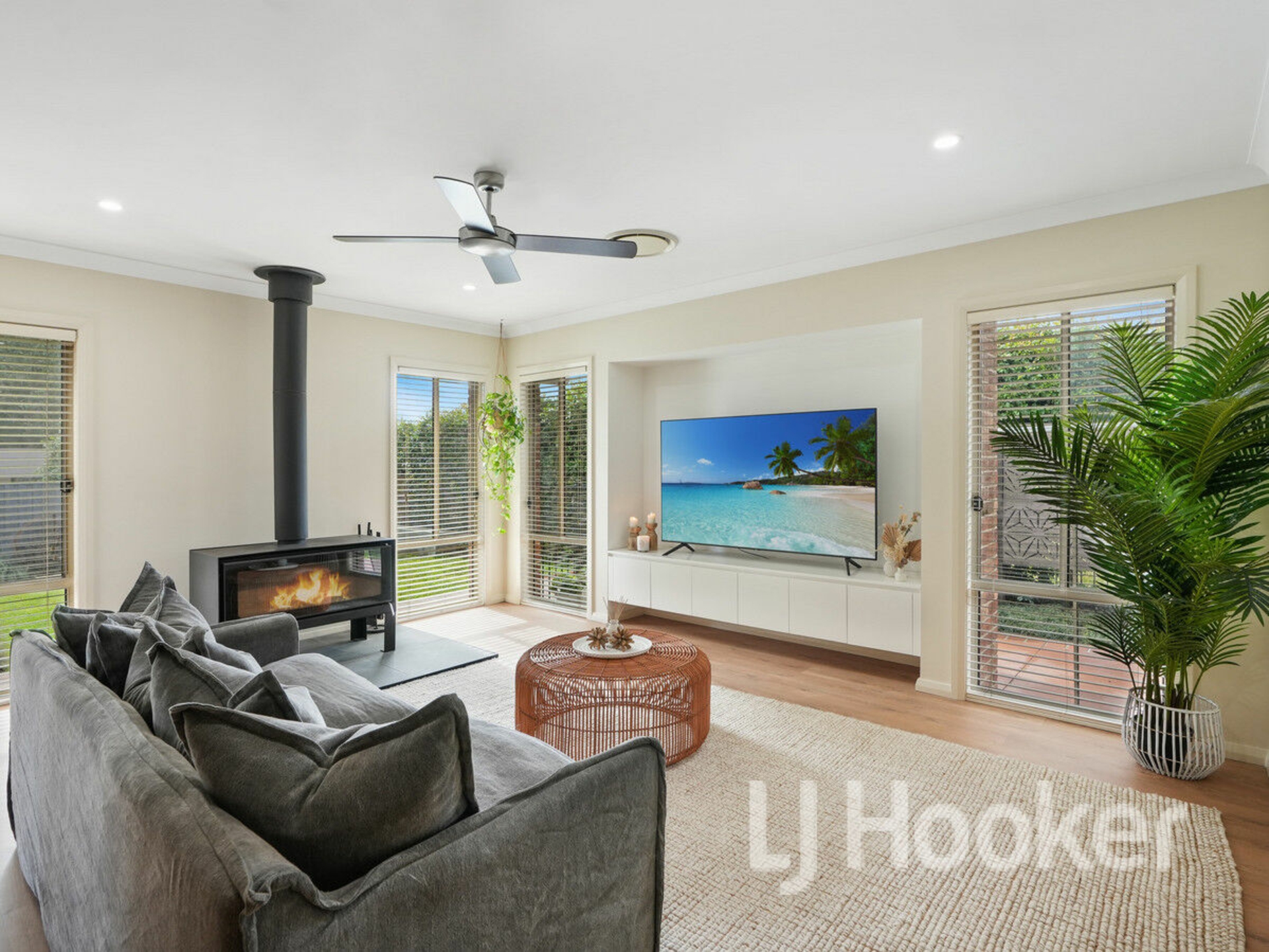 2 Waxberry Place, SANCTUARY POINT