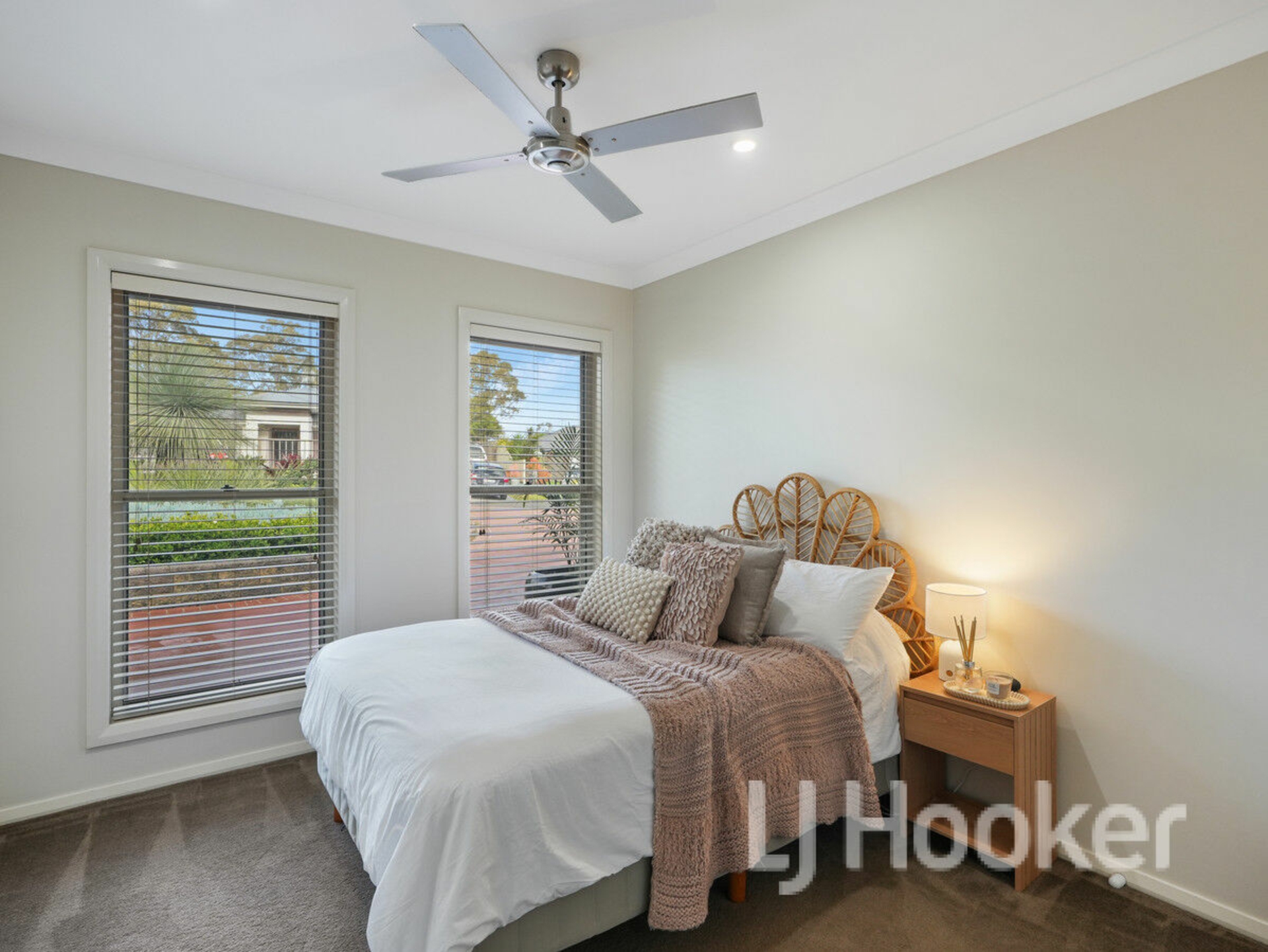 2 Waxberry Place, SANCTUARY POINT