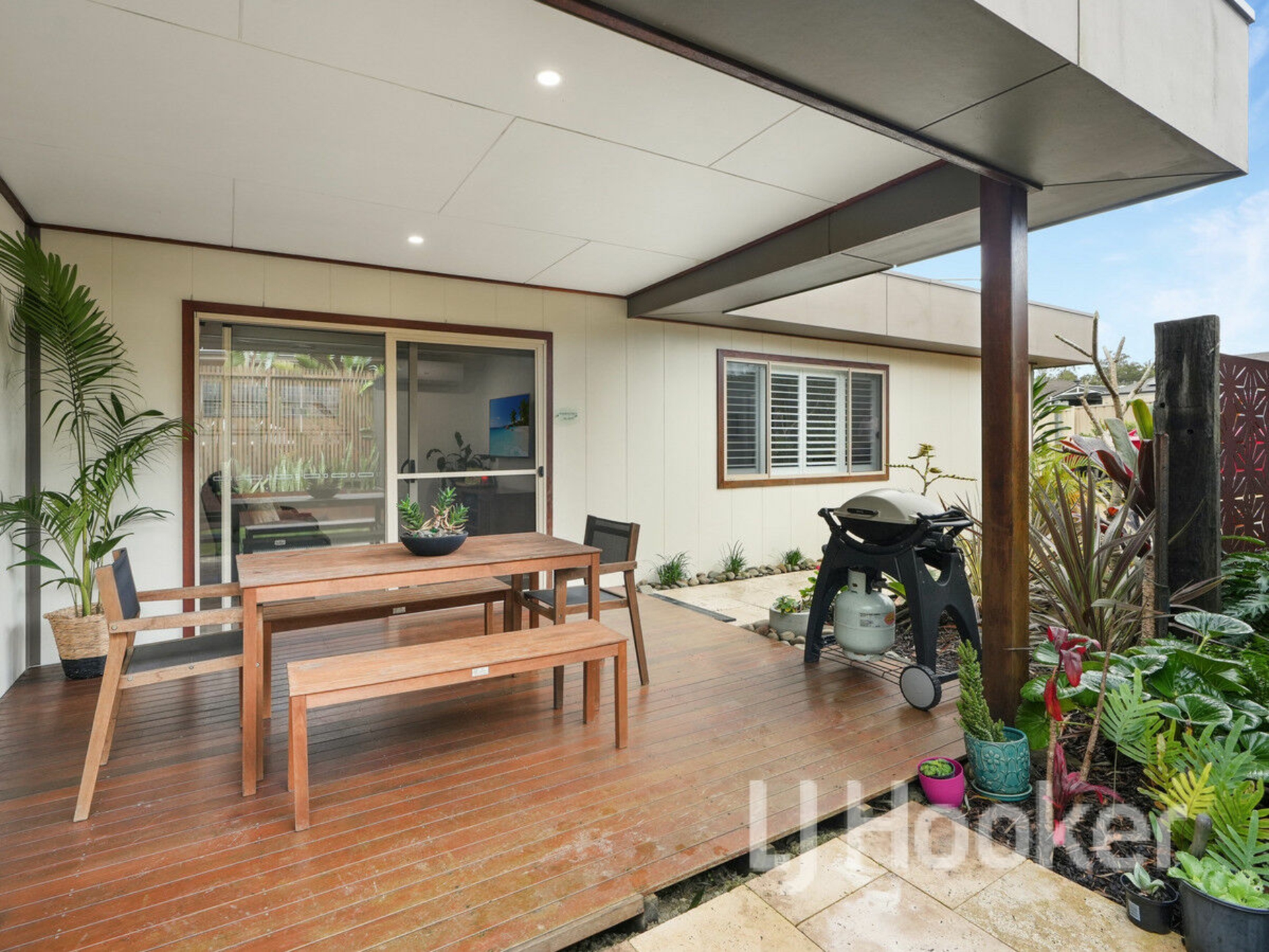 2 Waxberry Place, SANCTUARY POINT