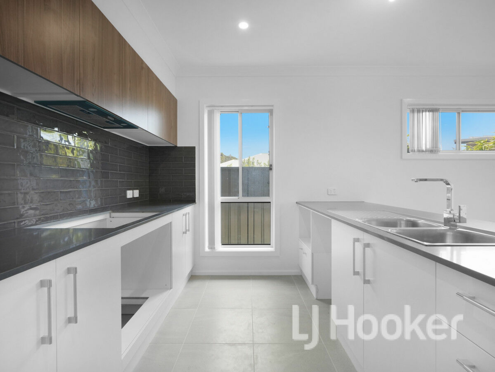 160b Larmer Avenue, SANCTUARY POINT