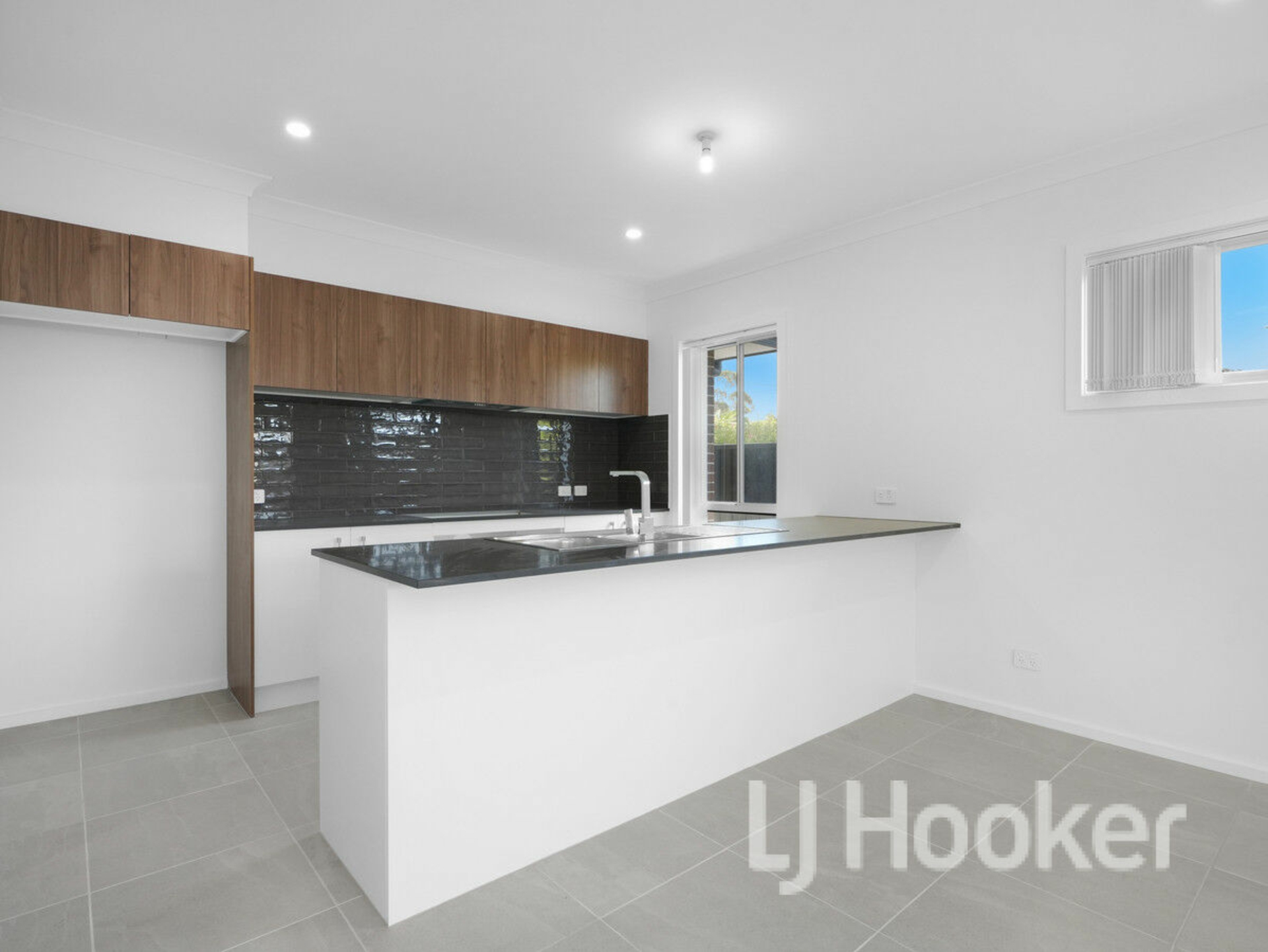 160b Larmer Avenue, SANCTUARY POINT