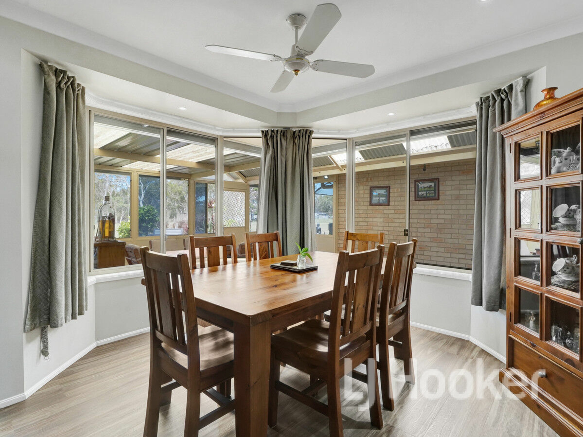 135 Wandean Road — photo 8 of 24
