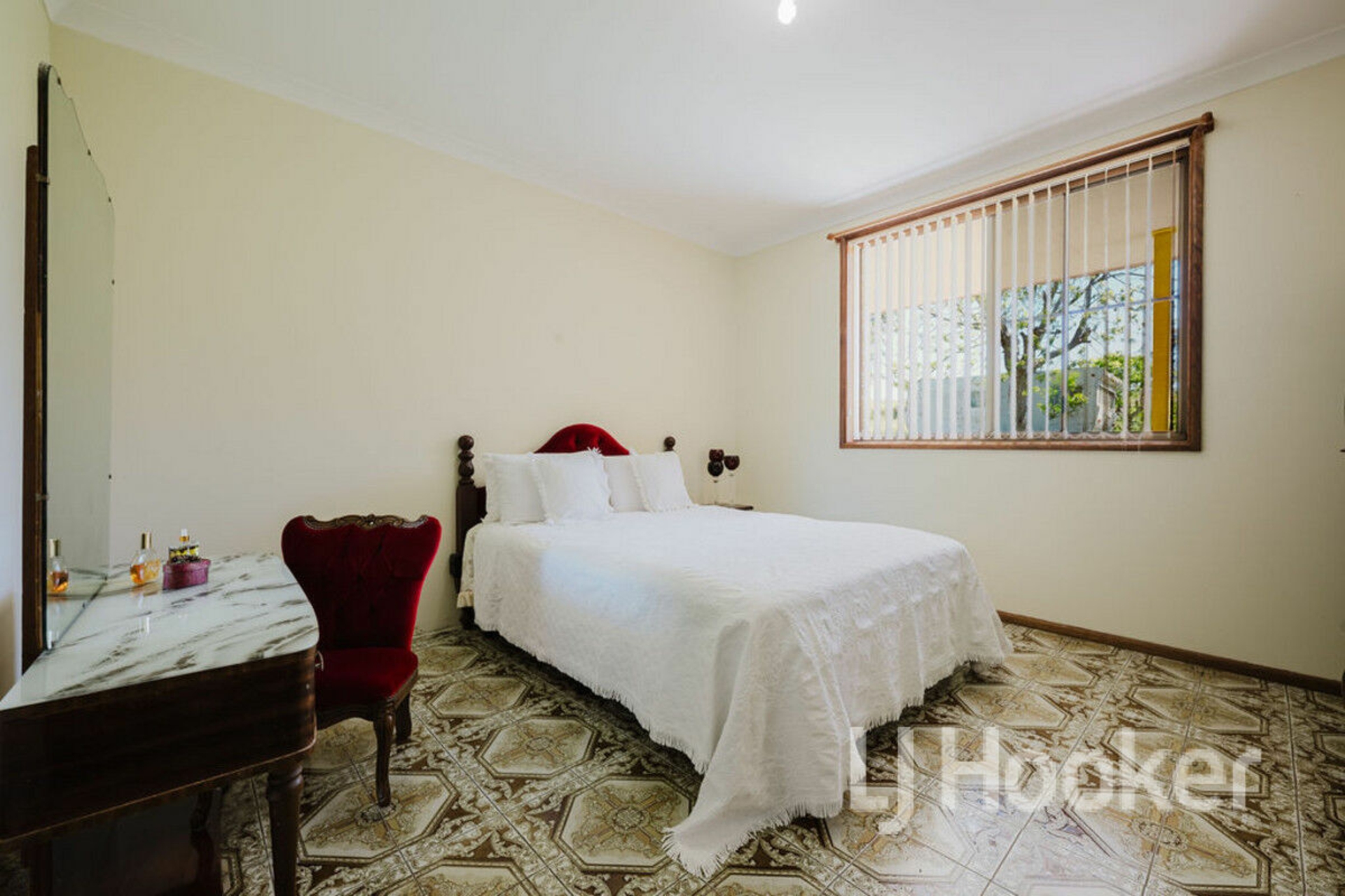 E279 Princes Highway — photo 17 of 28