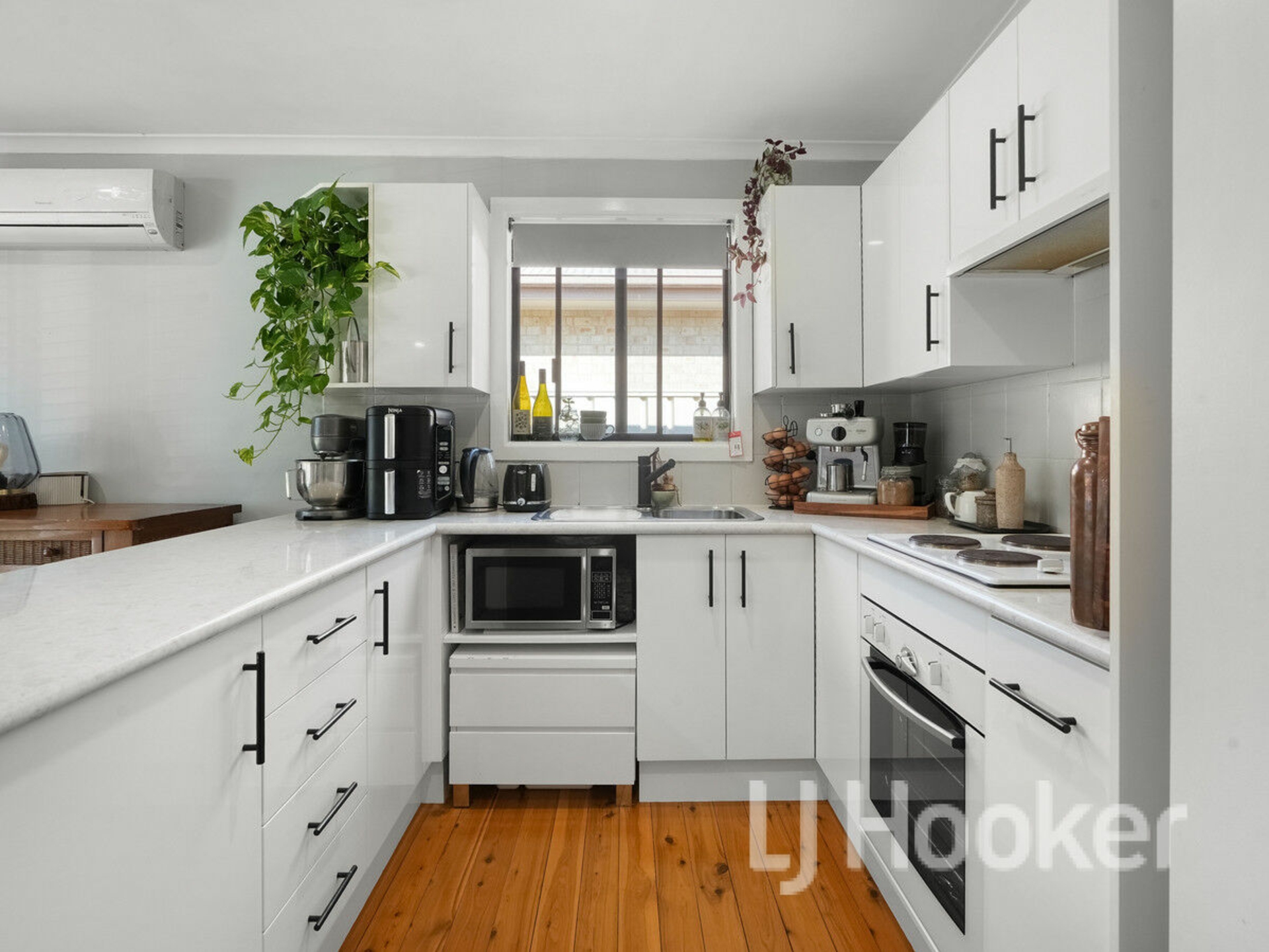 49 Edmund Street — photo 5 of 12